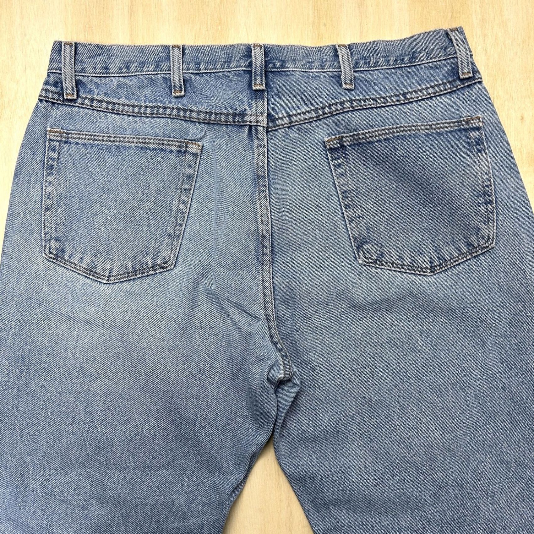 Wrangler Wrangler Pants Mens 37 Blue Jeans 37x29 Light Wash Denim Regular Classic Casual Size US 37 - 4 Thumbnail