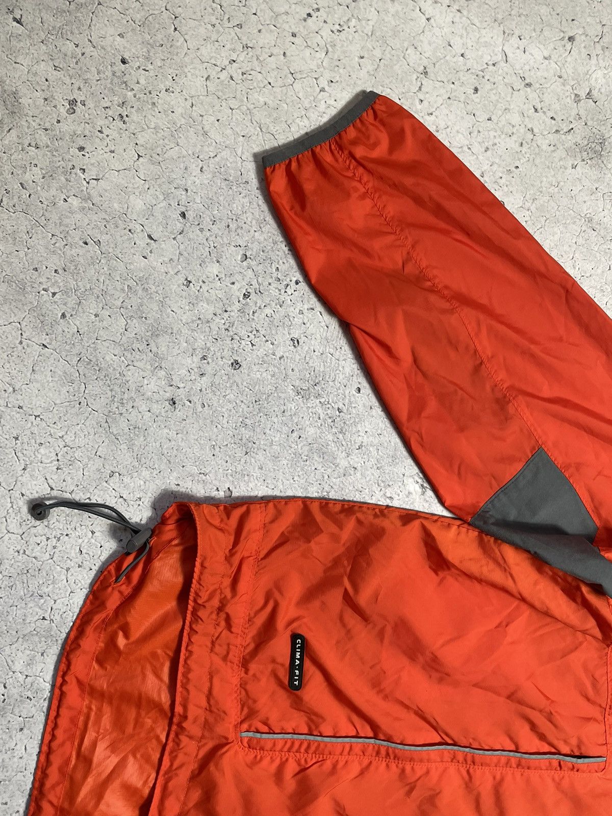 Nike × Vintage Nike Clima-Fit Vintage Nylon Jacket Windbreaker Vest 2 in 1 Size US L / EU 52-54 / 3 - 4 Thumbnail