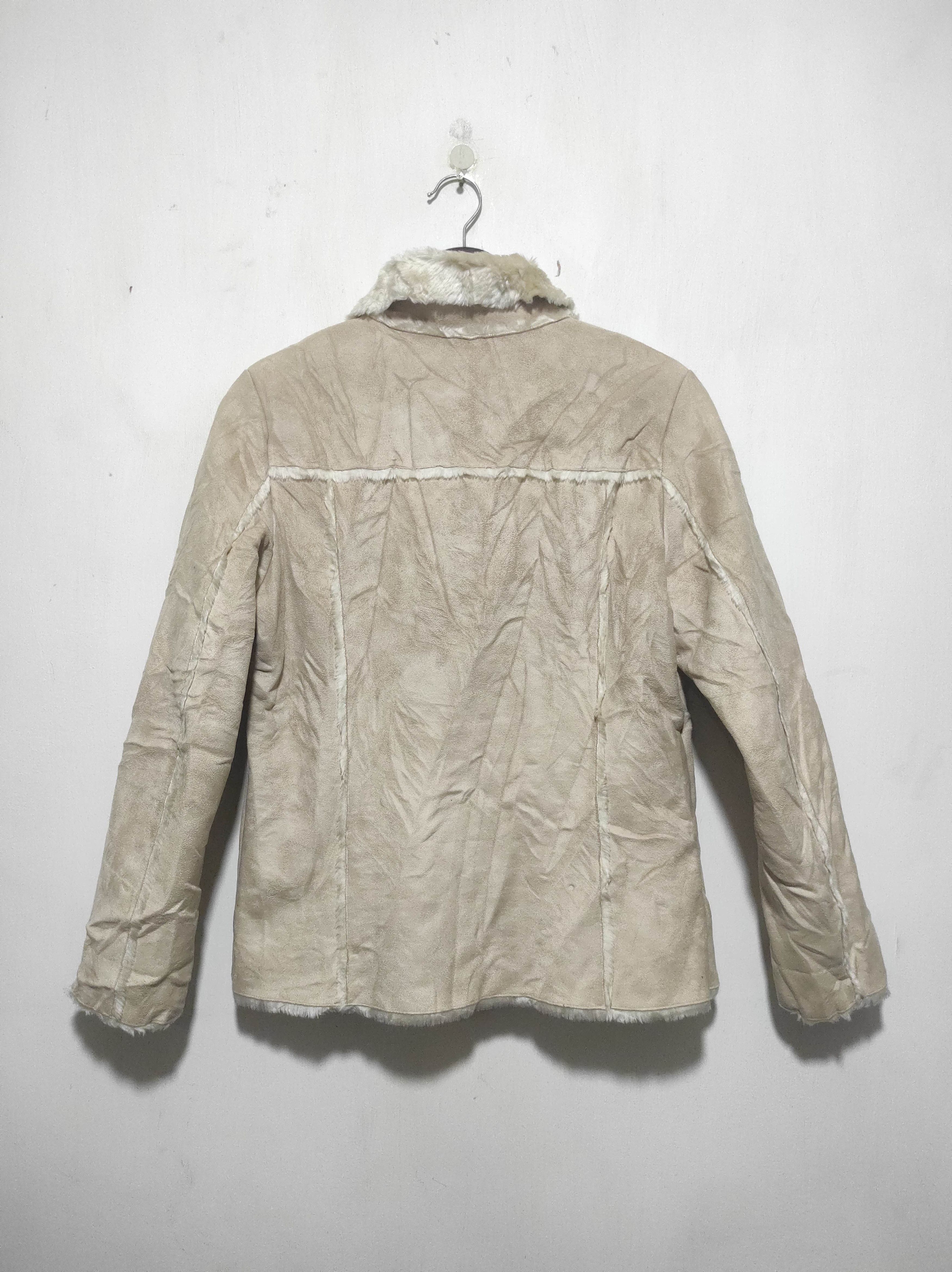 Uniqlo Uniqlo Velvet Jacket Size M / US 6-8 / IT 42-44 - 14 Thumbnail