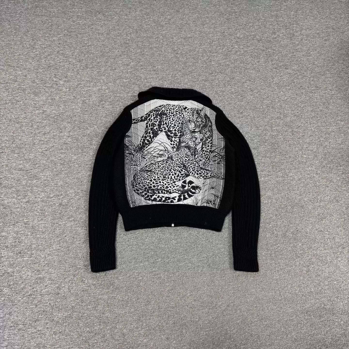 Hermes Hermes Black Cheetah-embroidered Back Paneled Short Jacket Size XS / US 0-2 / IT 36-38 - 1 Thumbnail