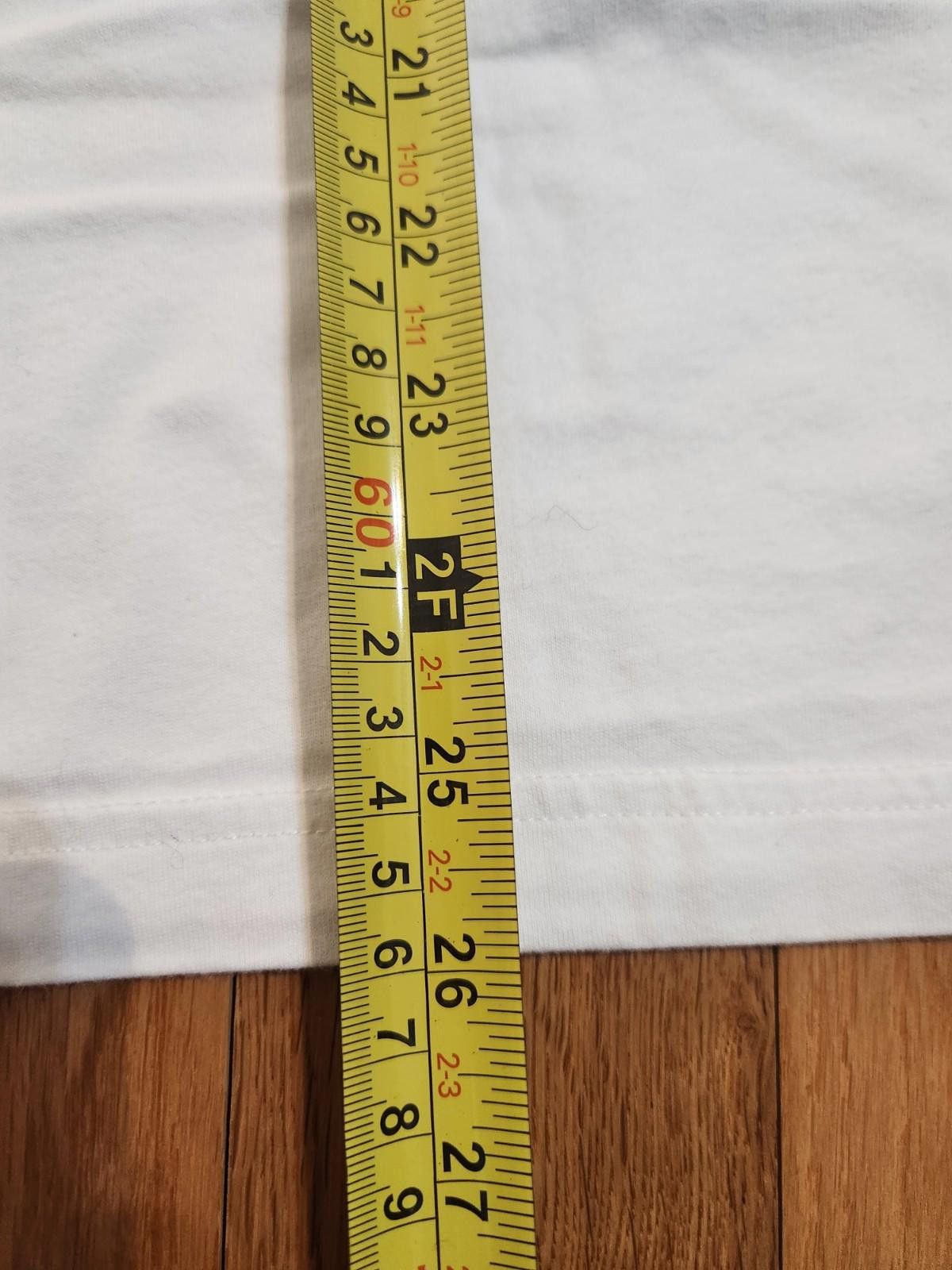 Uniqlo UNIQLO Demon Slayer Kimetsu no Yaiba Hashira T-shirt XL Size US XL / EU 56 / 4 - 6 Thumbnail
