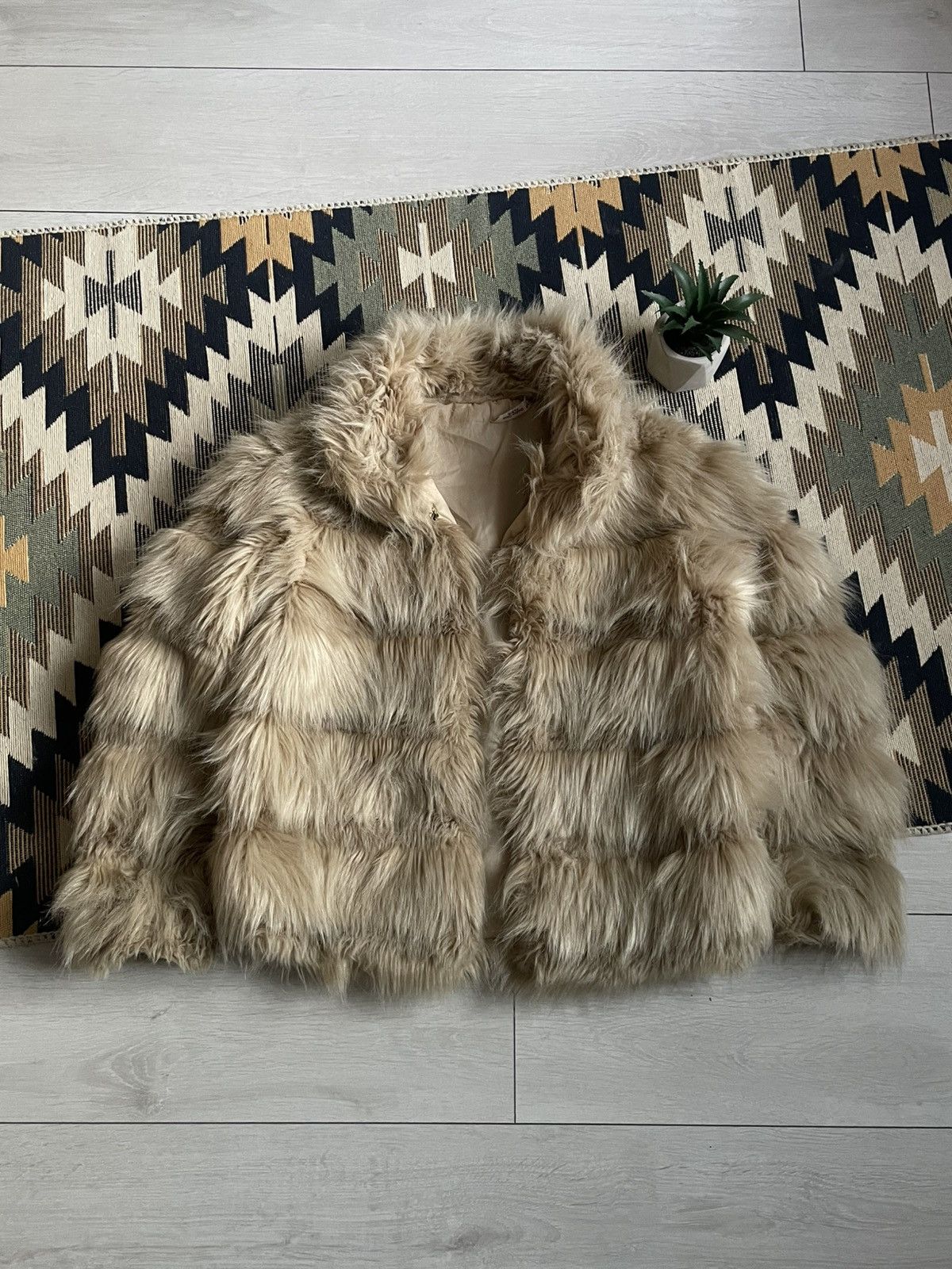 Vintage Vintage Y2K GD Paris Faux Fur Jacket Size S / US 4 / IT 40 - 1 Thumbnail