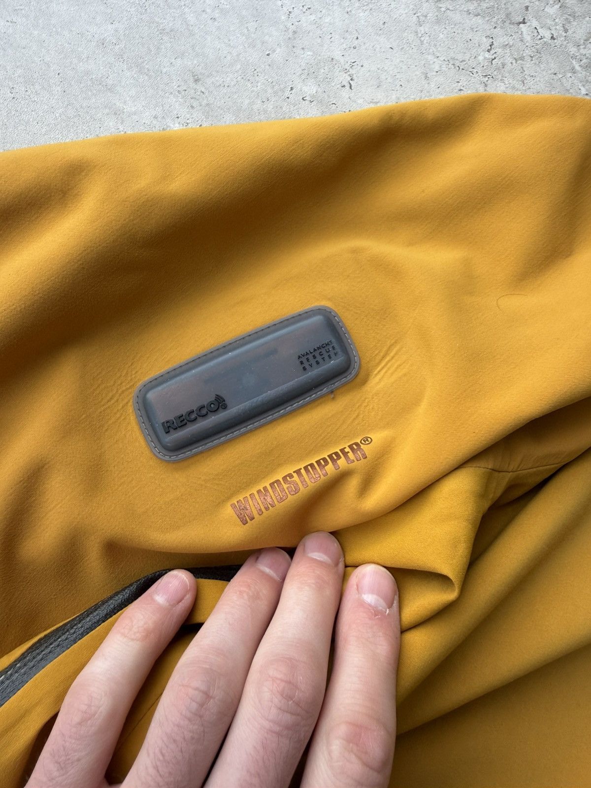 Arc'teryx Arcteryx Windstopper Recco Ski Snowboard Jacket Size US L / EU 52-54 / 3 - 10 Thumbnail