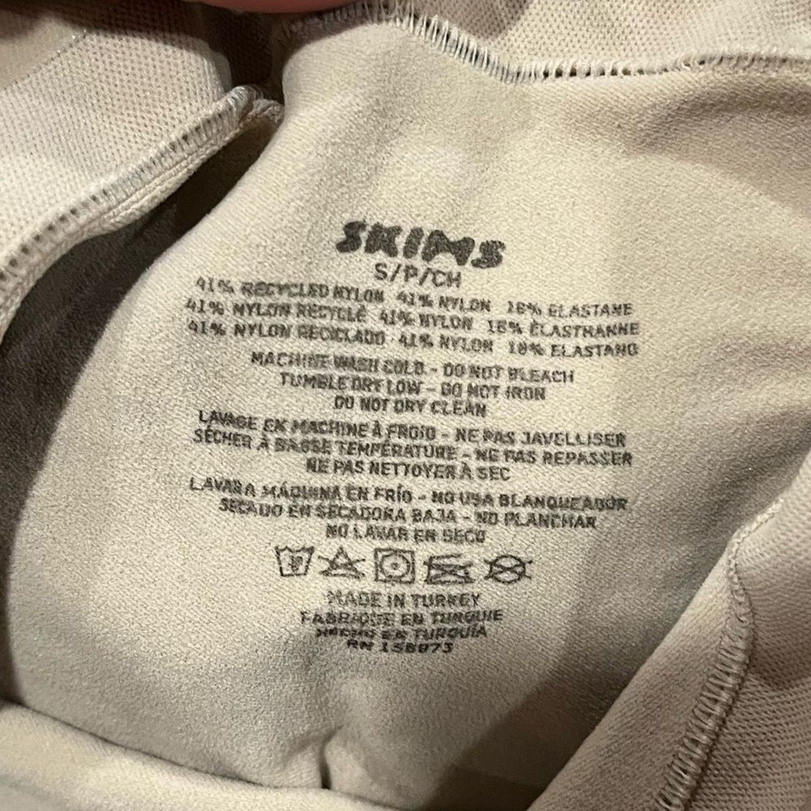 SKIMS NWOT Skims Shapewear Knee Shorts Sculpting Mid Thigh Open S Size ONE SIZE - 3 Thumbnail