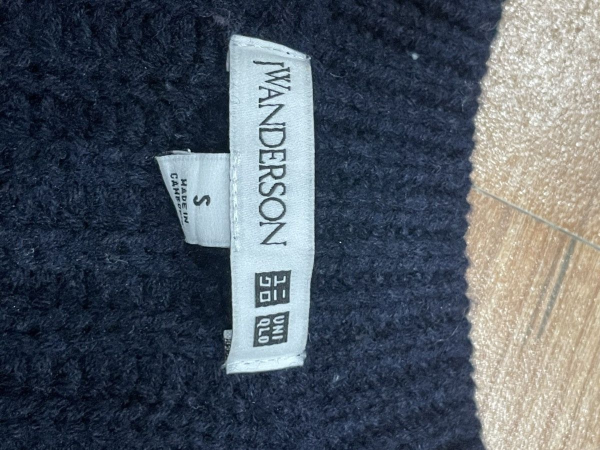 JW Anderson × Uniqlo J.W Anderson X Uniqlo Sweater Size S / US 4 / IT 40 - 3 Thumbnail