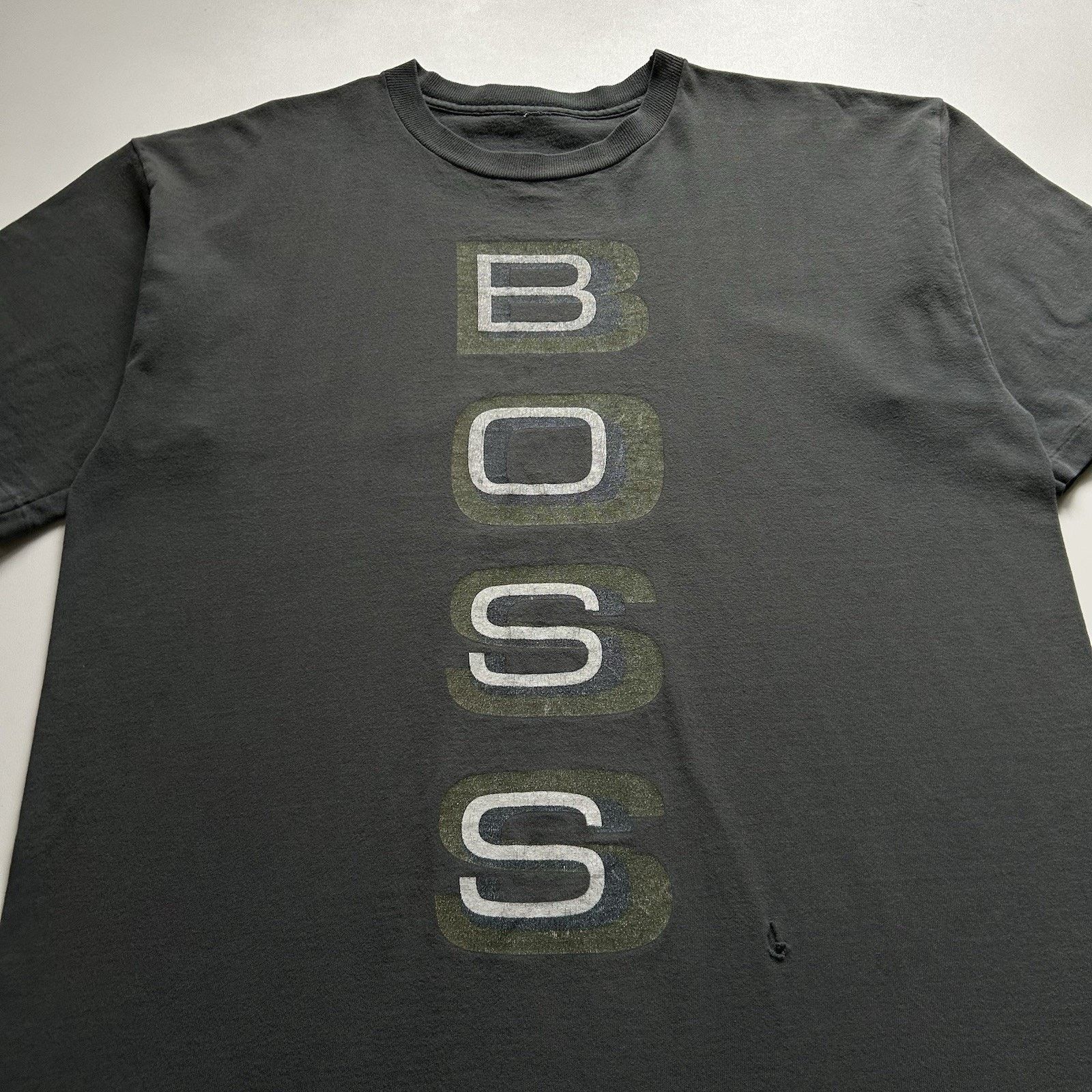Vintage Vintage 90s Boss T Shirt XXL Black Faded Spell Out Graphic Size US XXL / EU 58 / 5 - 2 Thumbnail