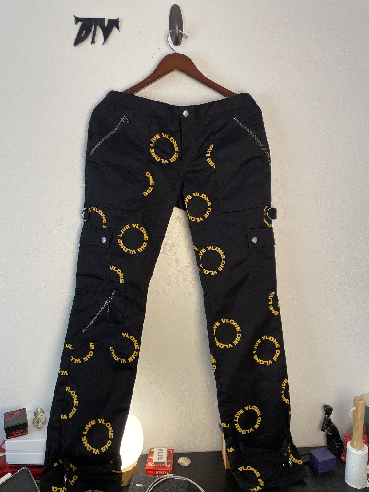 パンツ VLONE CIRCLE LOGO Bondage Pants M VLONE - VLONE CIRCLE LOGO BONDAGE PANTSの通販 by UNION3