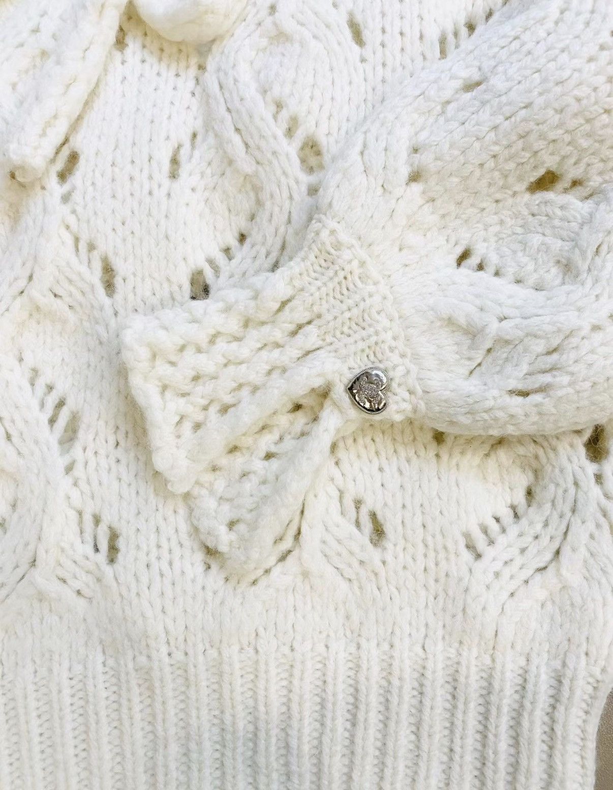 Chanel Chanel 21B White Cape Collar Knit Sweater J33 Size XXS / US 00 / IT 34 - 4 Thumbnail