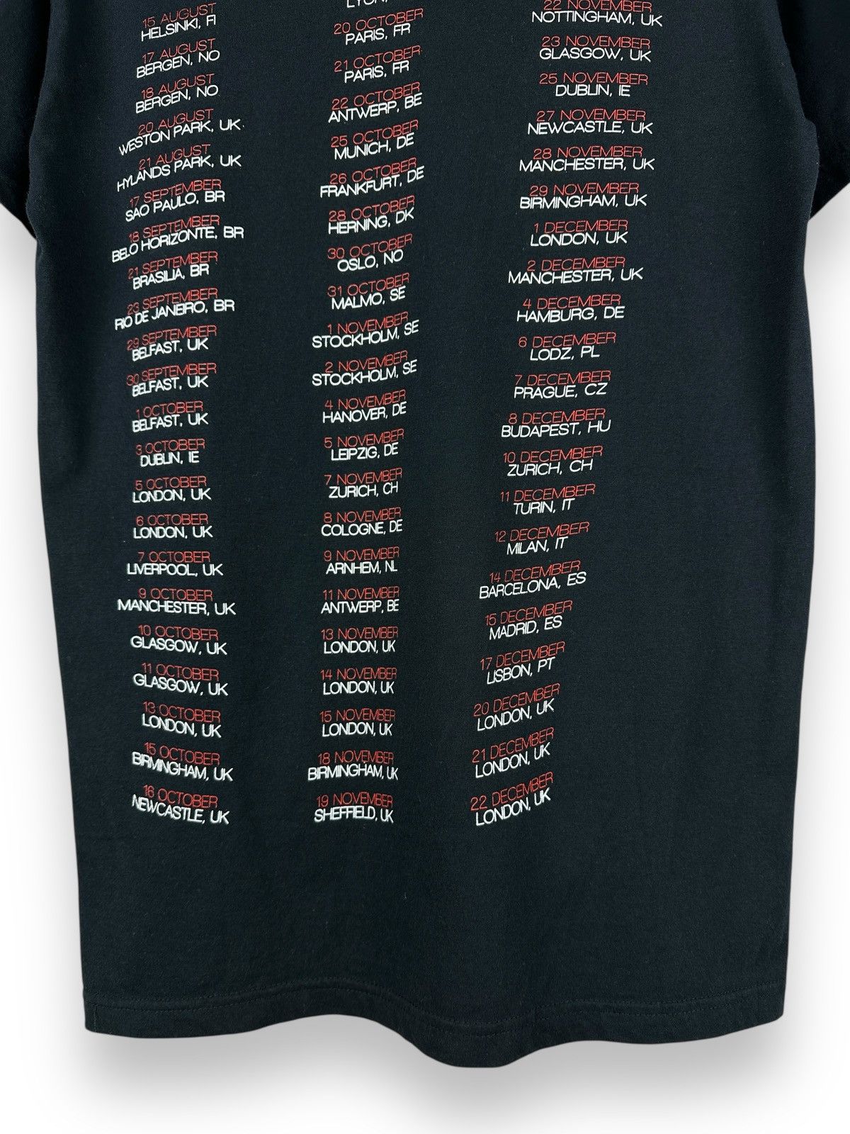 Rihanna Vintage 2011 Rihanna Loud Tour T-Shirt Women’s Size S Size S / US 4 / IT 40 - 13 Thumbnail