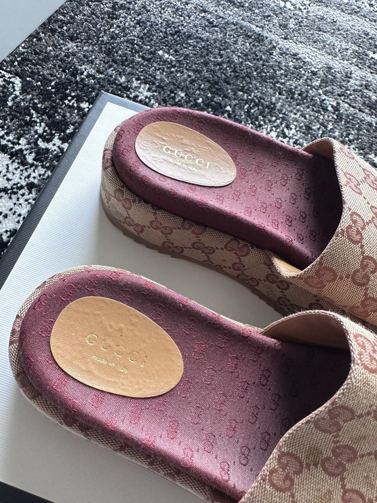 Gucci Gucci Platform Slide - Burgundy Size US 7 / IT 37 - 7 Thumbnail