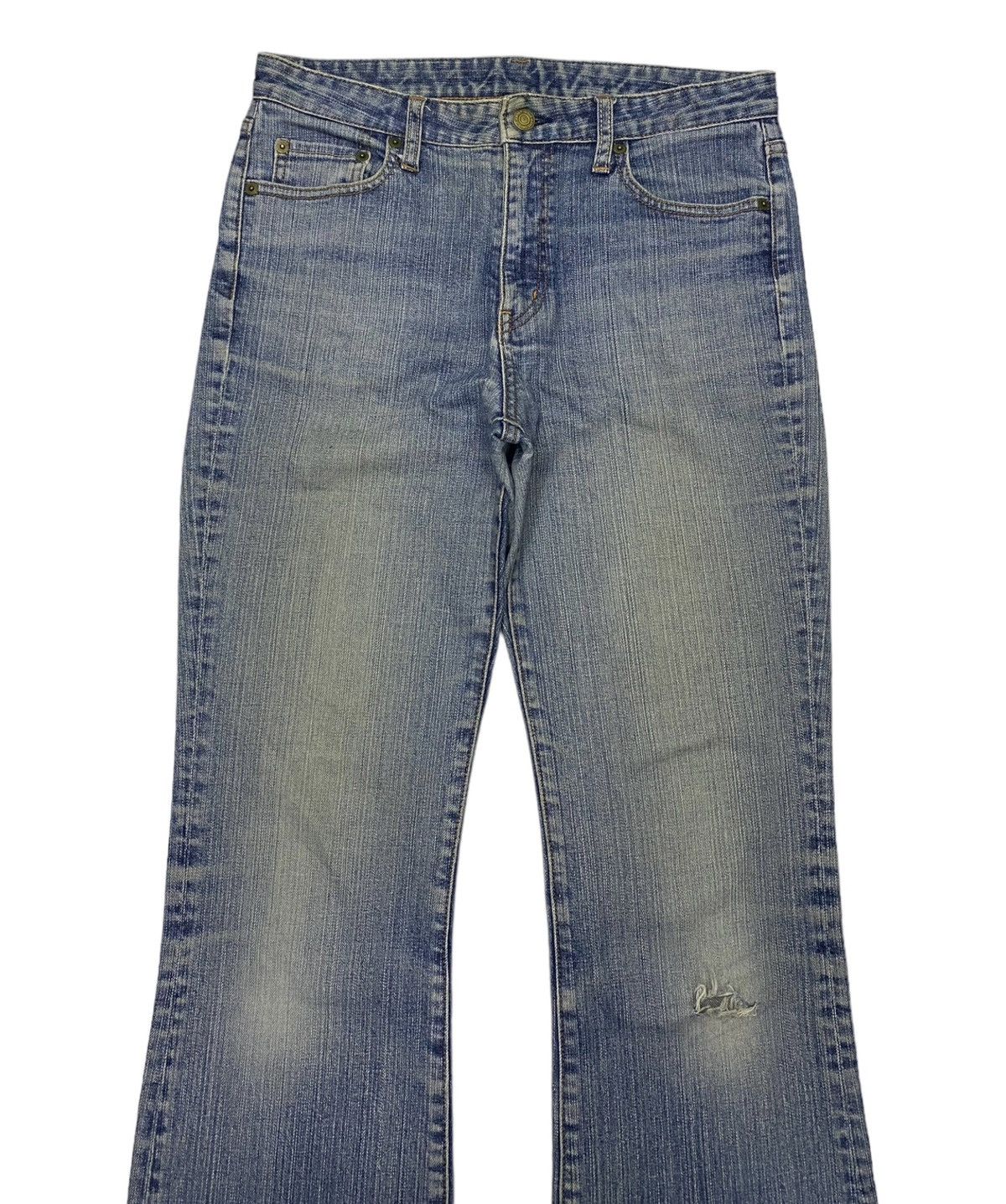 Japanese Brand VINTAGE UNIQLO DISTRESSED DENIM FLARE UNDERCOVER STYLE Size US 30 / EU 46 - 5 Thumbnail