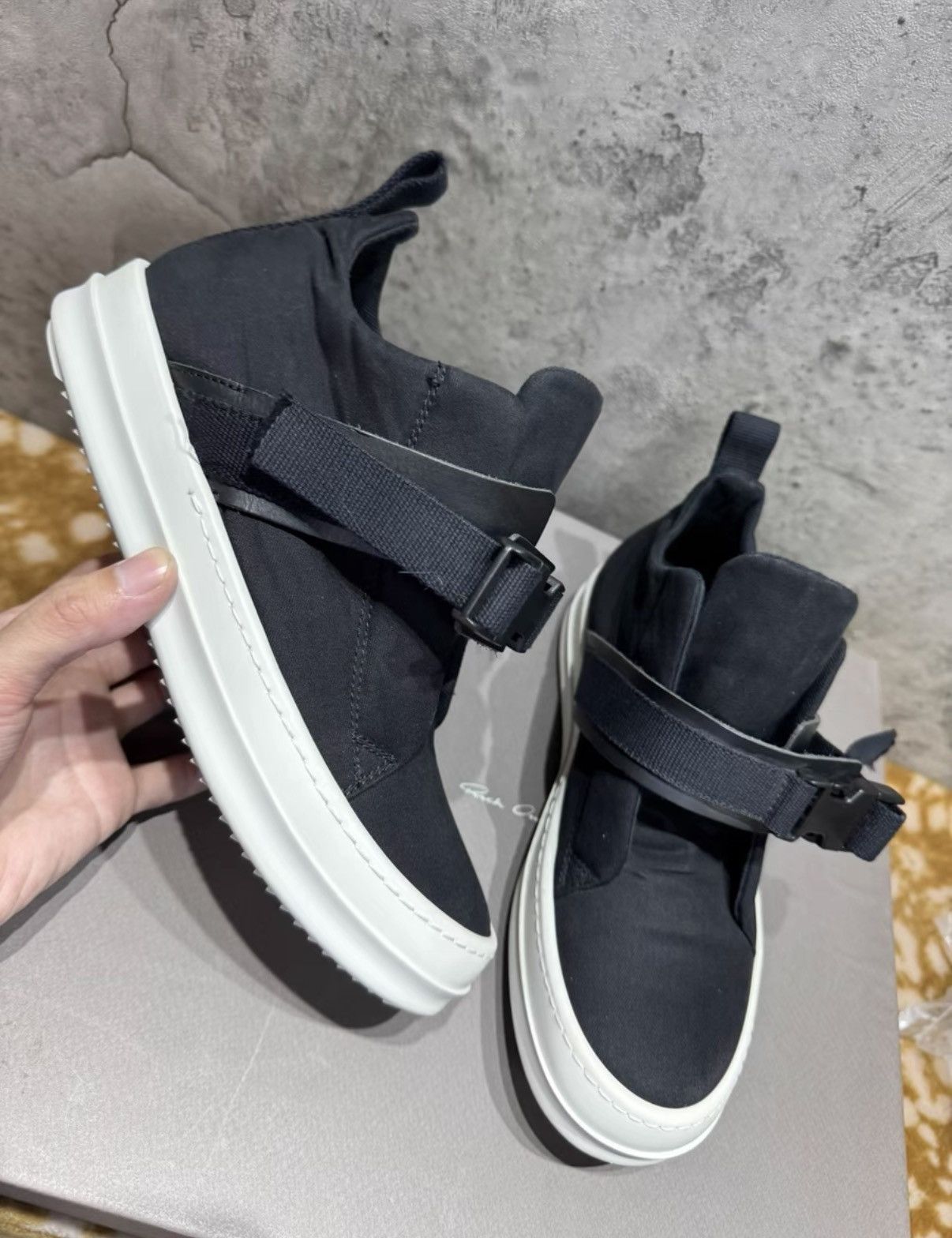 Rick Owens Rick Owens DRKSHDW Low Top Ramones K37 Size US 7.5 / IT 37.5 - 5 Thumbnail