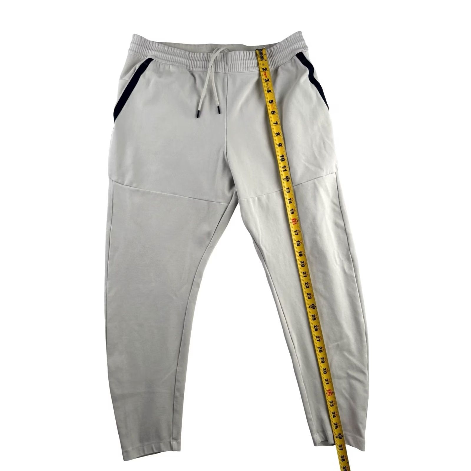Nike Nike Tech Pack Men’s Jogger Pants XL Ivory Cotton Blend Stretch Logo Back AR1550-072 Classic Tapered Skim Inseam 26 Casual, Citywear, Sportwear Mens Size US 36 / EU 52 - 7 Thumbnail