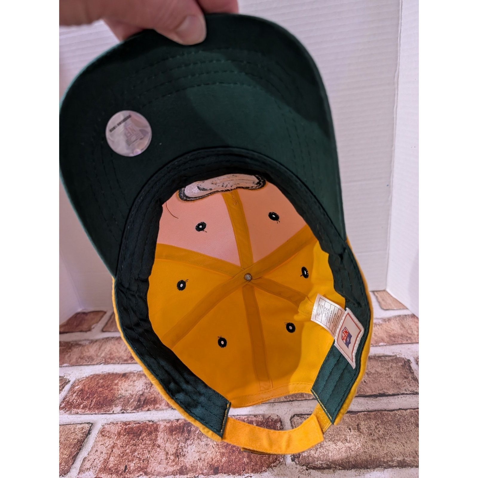 NFL Vintage Green Bay Packers Strapback Hat Embroidered Big Logo Size ONE SIZE - 5 Thumbnail
