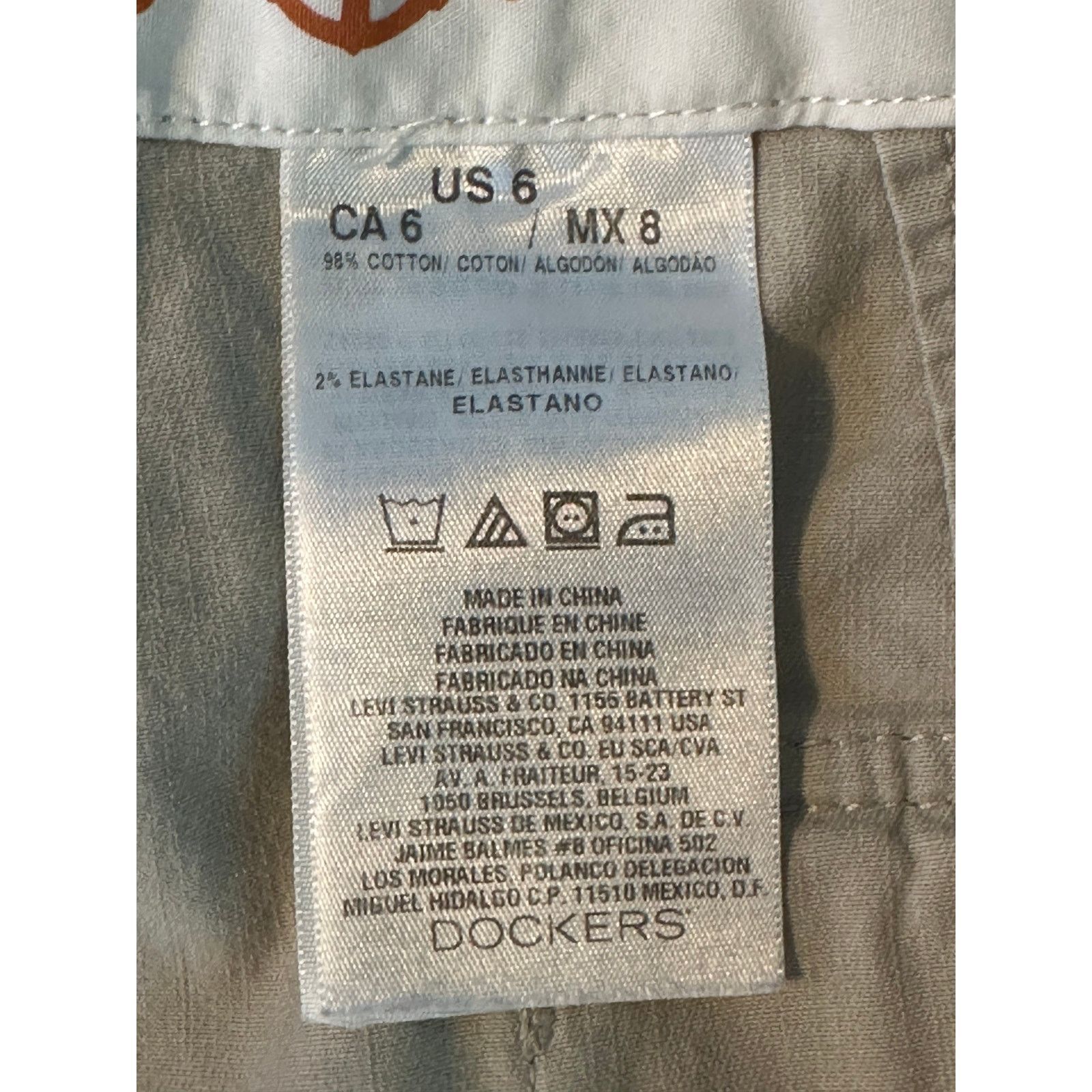 Dockers Dockets beige low rise chino shorts size 6 Size 28" / US 6 / IT 42 - 4 Thumbnail