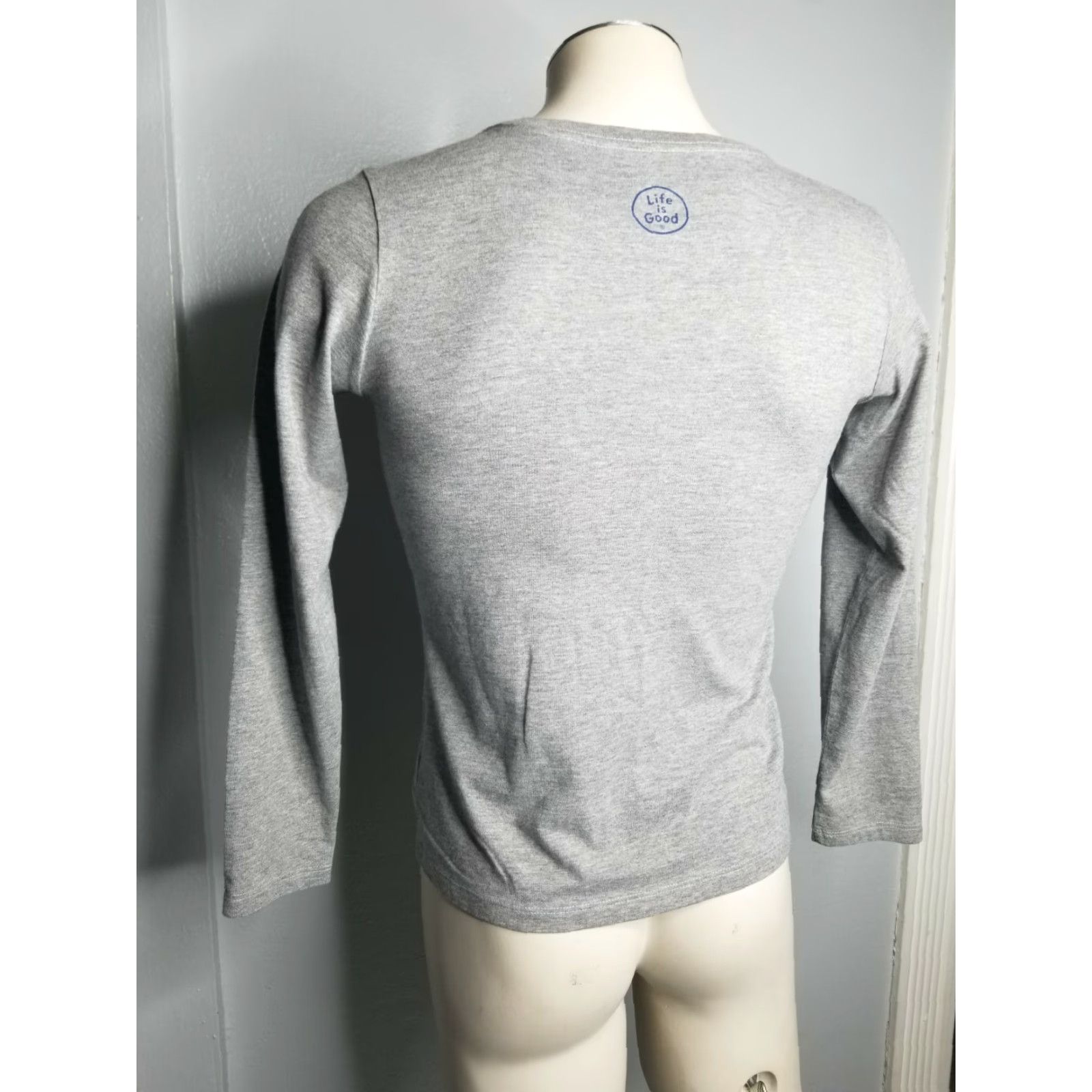 Life is Good Womens XS LIFE IS GOOD LS Shirt Crusher Tee Grateful Ornament Christmas Gray Darkest Blue Vintage No? (Wait can't insert extra). Size XS / US 0-2 / IT 36-38 - 2 Thumbnail