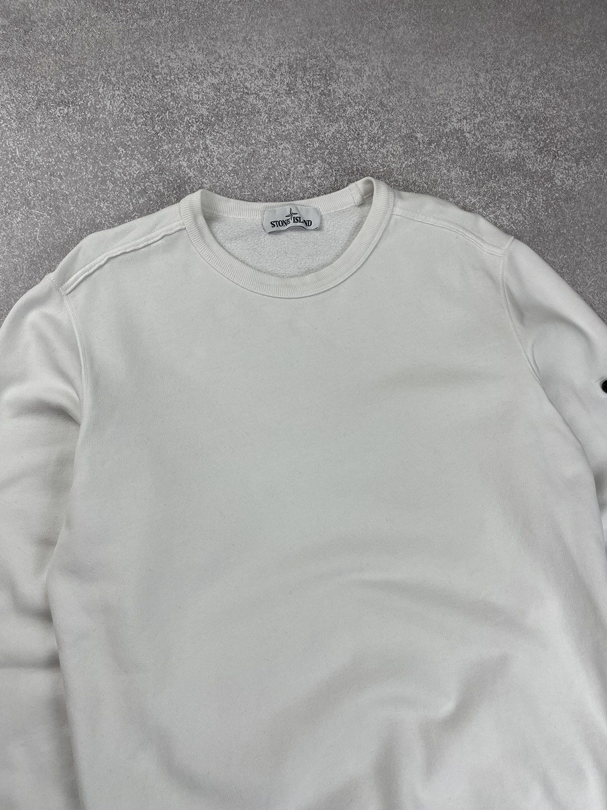 Stone Island Stone Island Crewneck Sweatshirt White Size M Size US M / EU 48-50 / 2 - 4 Thumbnail