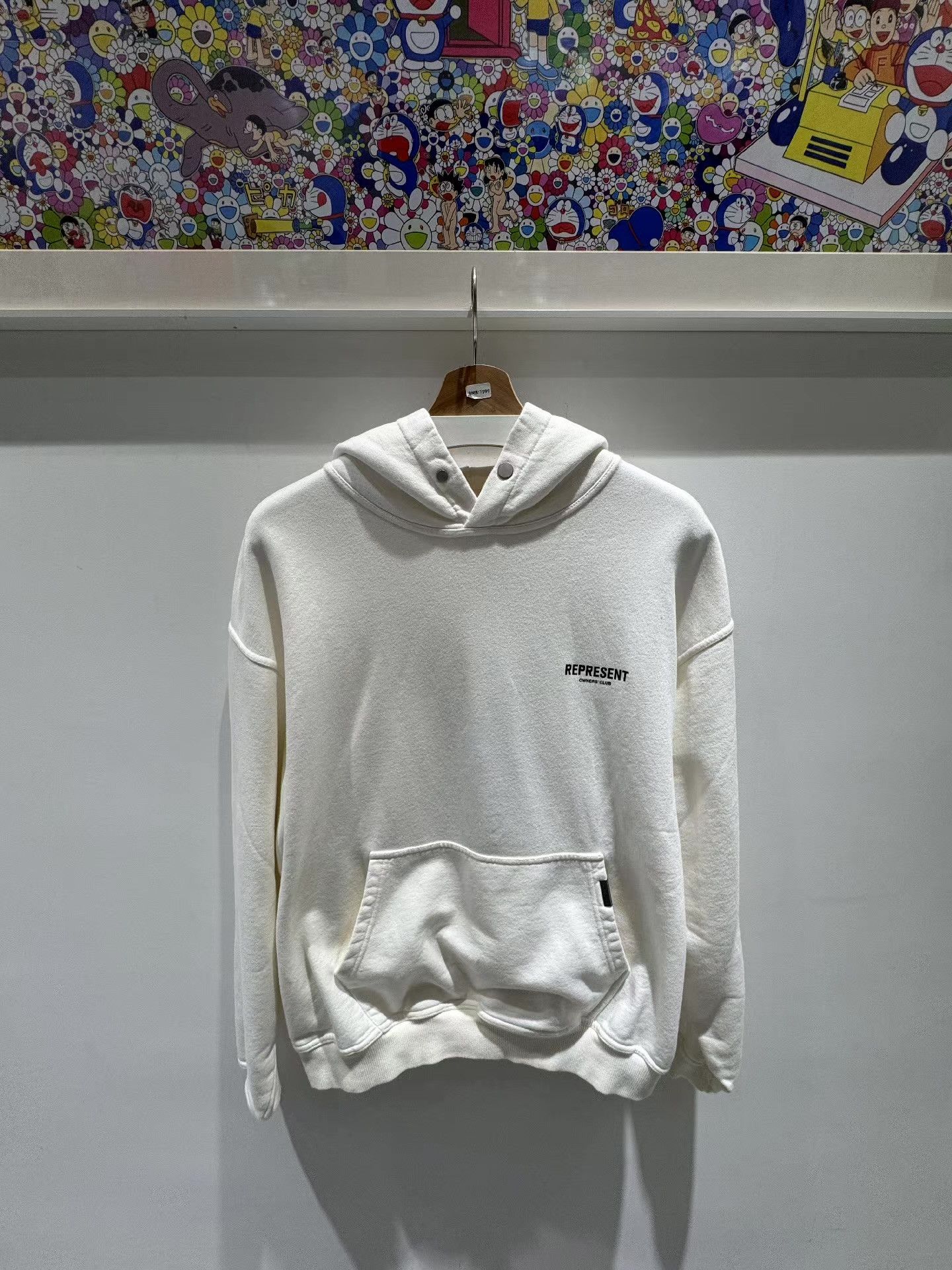 Represent Clo. Represent Essential Drop Shoulder Hoodie White Q15 Size US L / EU 52-54 / 3 - 1 Thumbnail