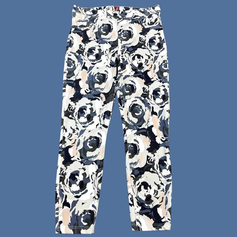 Spanx Spanx Jeani-ish Leggings Womens Large Blue Floral High Rise Shaping Stretch Jeans Style Jegging Fall Spring Summer Winter Women Size 36" / US 14 / IT 50 - 1 Thumbnail