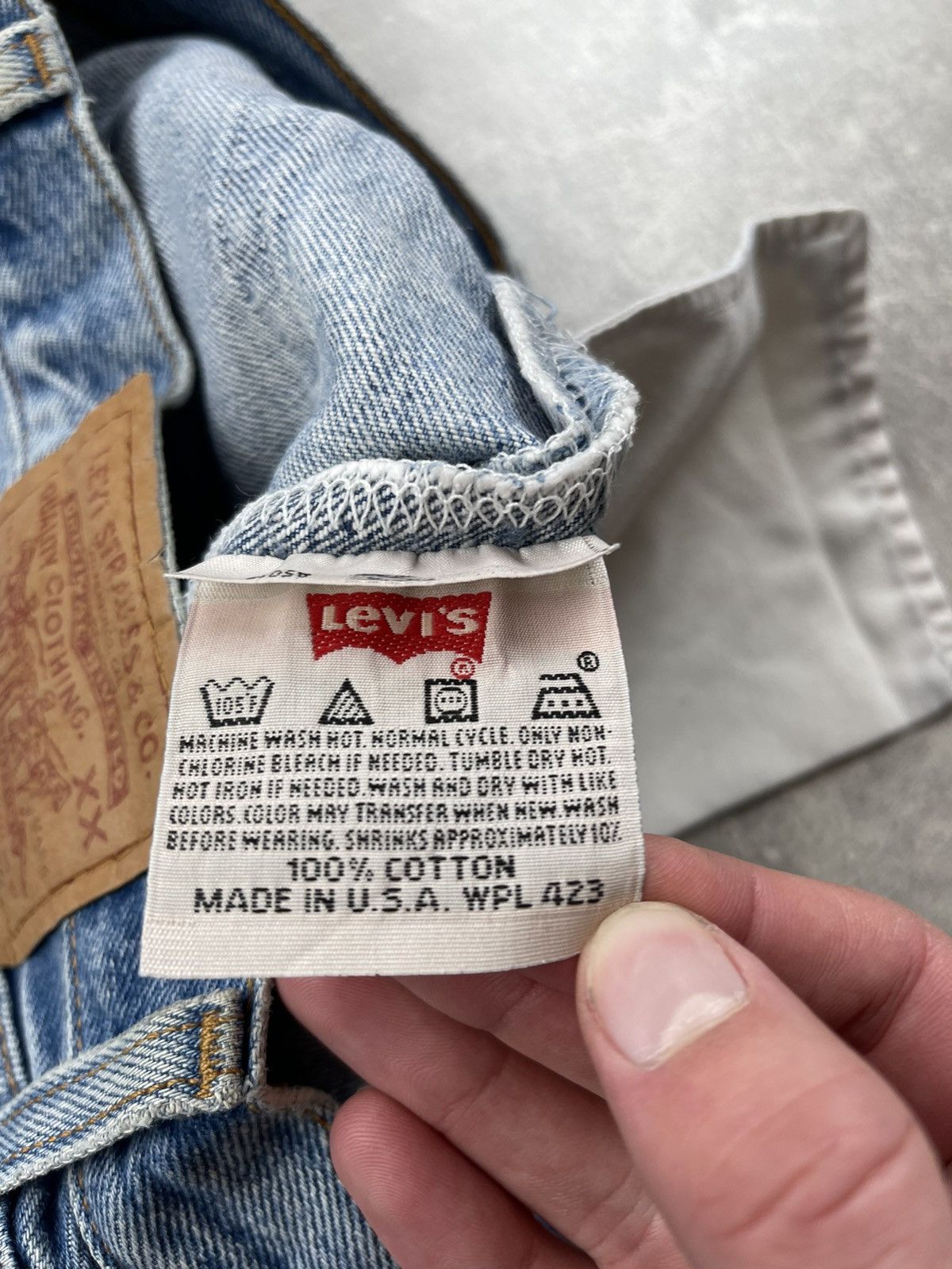 Levi's × Vintage Vintage Levis 501xx Light Blue Jeans Size US 31 - 14 Thumbnail
