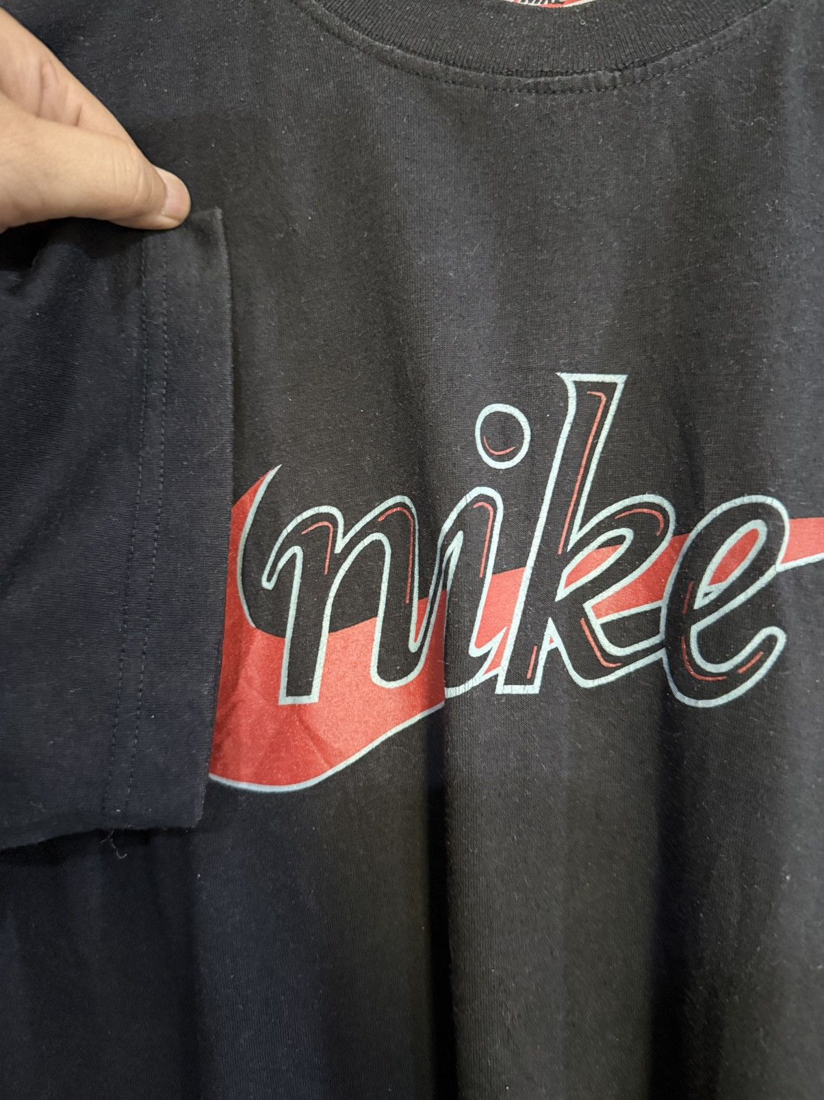 Nike × Vintage Vintage 90s Nike Swoosh Sportwear Faded Tee Size US L / EU 52-54 / 3 - 4 Thumbnail