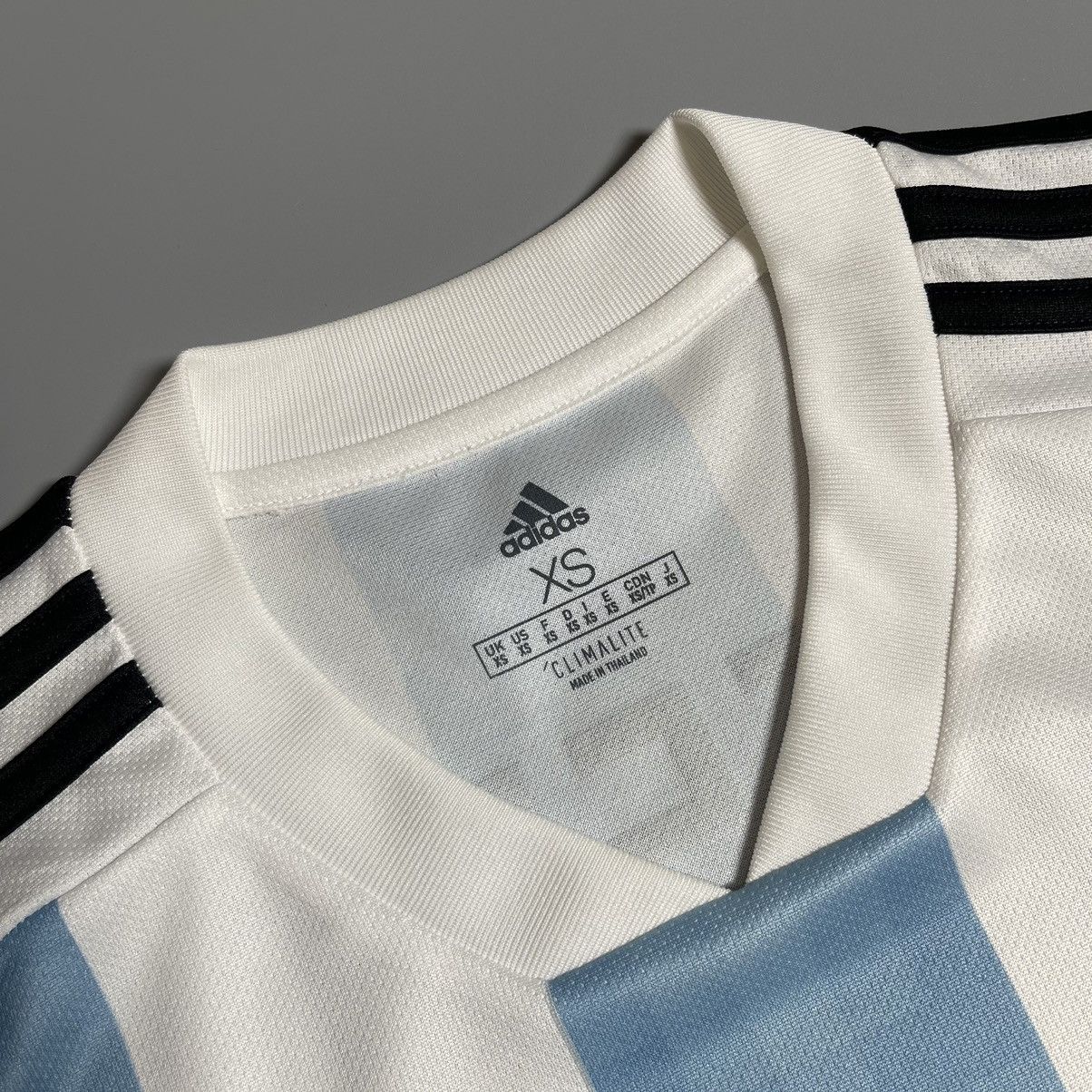 Adidas ARGENTINA ADIDAS 2018 WORLD CUP SOCCER HOME JERSEY #10 MESSI Size US XS / EU 42 / 0 - 6 Thumbnail