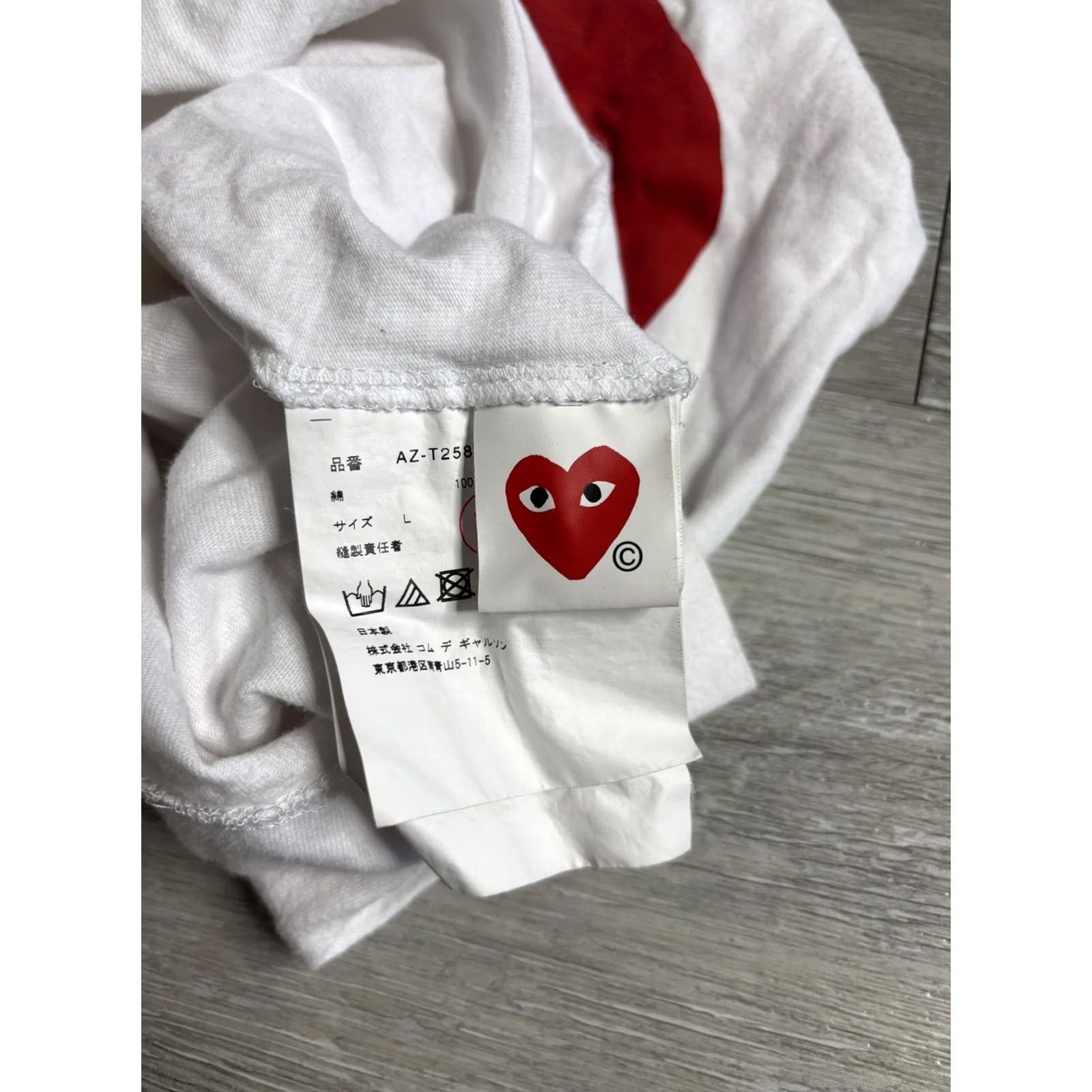 Vintage Comme Des Garcons Play Shirt Mens Large White Long Sleeve Heart Graphic Tee Size US L / EU 52-54 / 3 - 3 Thumbnail