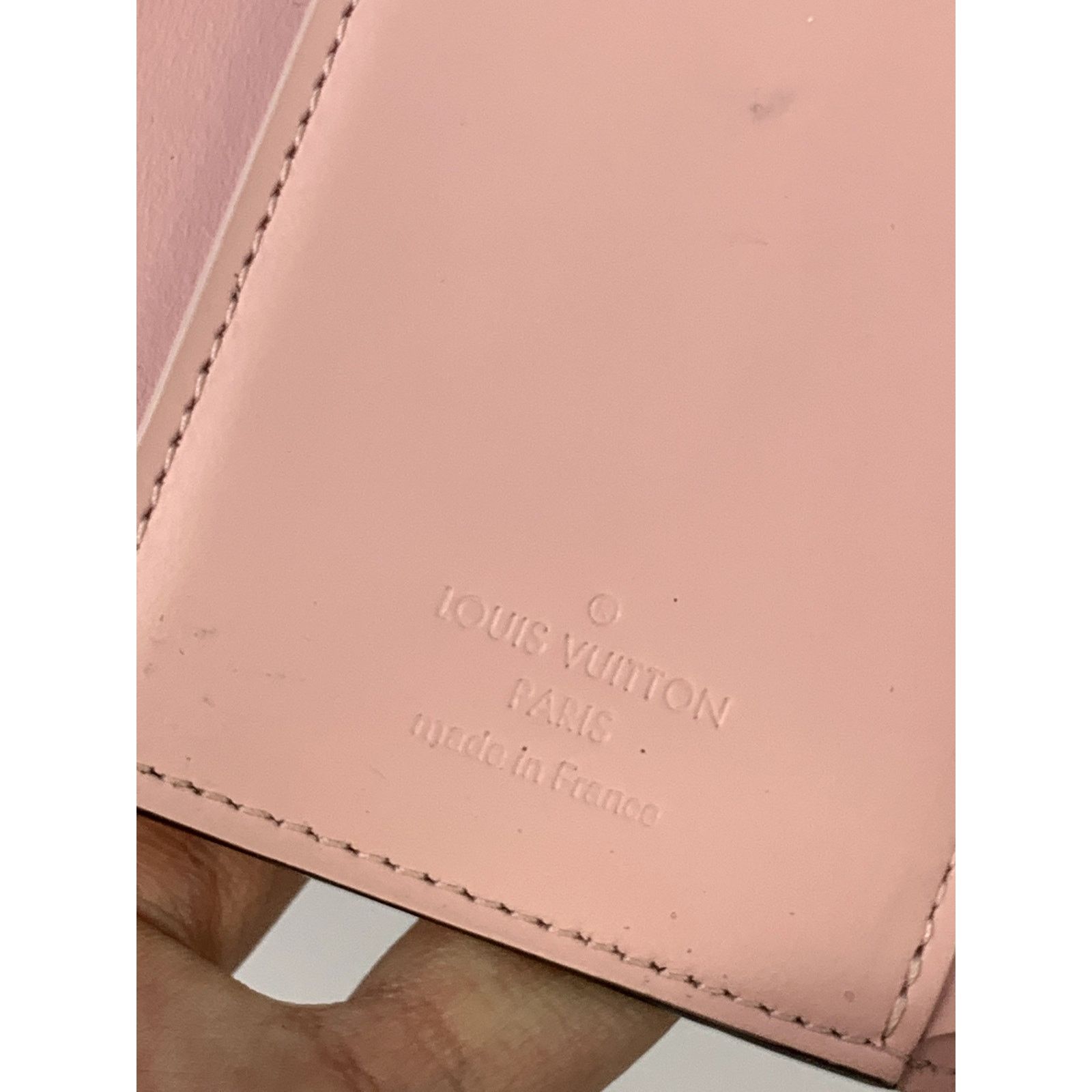 Louis Vuitton Louis Vuitton Rose Ballarine Victorine Vernis Wallet Size ONE SIZE - 11 Thumbnail