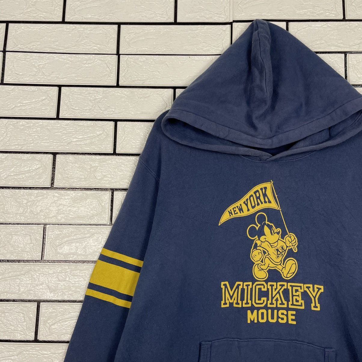 Disney Uniqlo x Disney Mickey Mouse Hoodie Size US L / EU 52-54 / 3 - 6 Thumbnail
