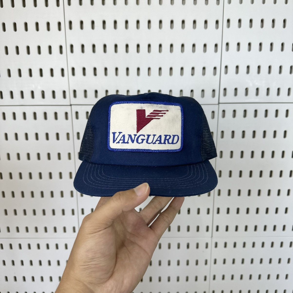 Vintage 90s USA Hat Vanguard Legend