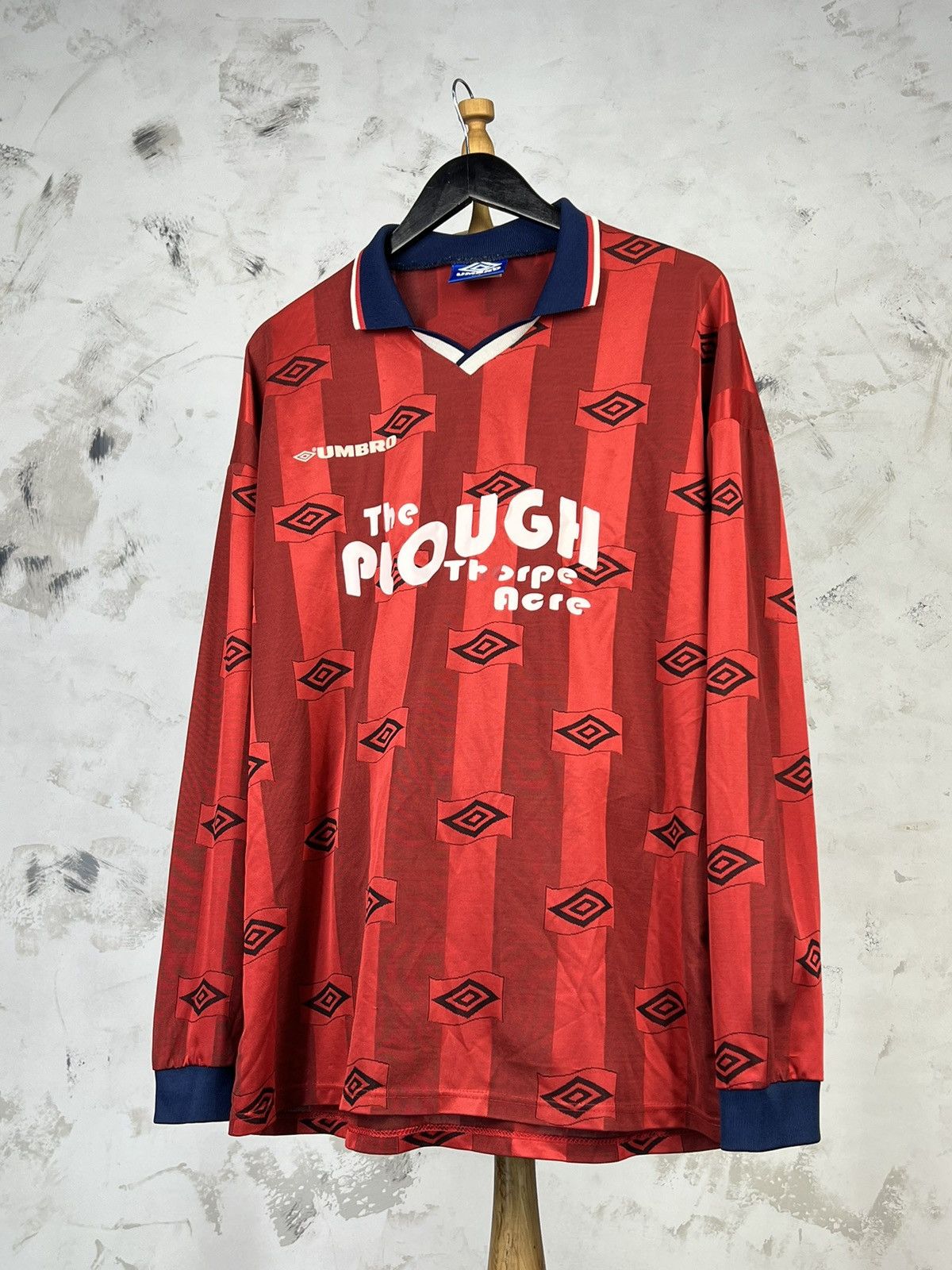 Umbro Vintage Umbro Long Sleeve Football Jersey 10 Size XL - XXL Size US XXL / EU 58 / 5 - 1 Thumbnail
