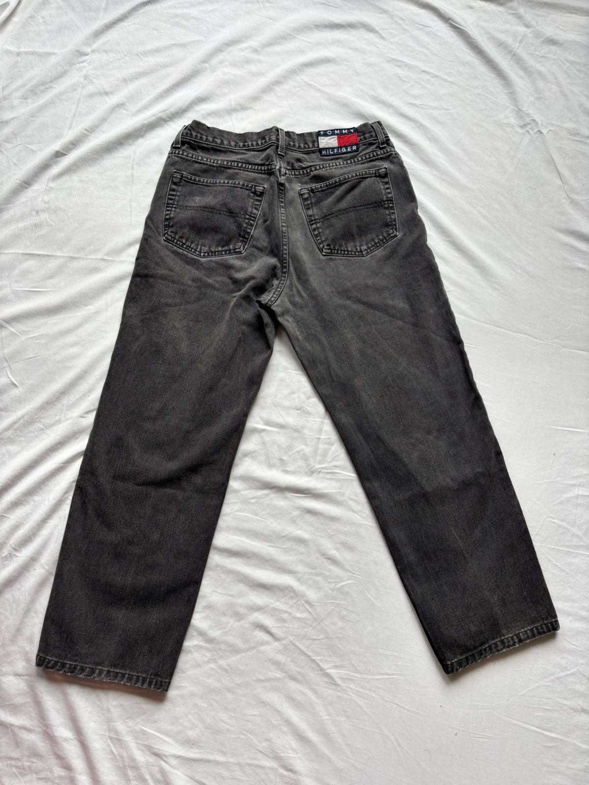 Tommy Hilfiger Vintage Tommy Hilfiger Washed Grey Denim Jeans Straight Fit Size US 34 / EU 50 - 1 Thumbnail