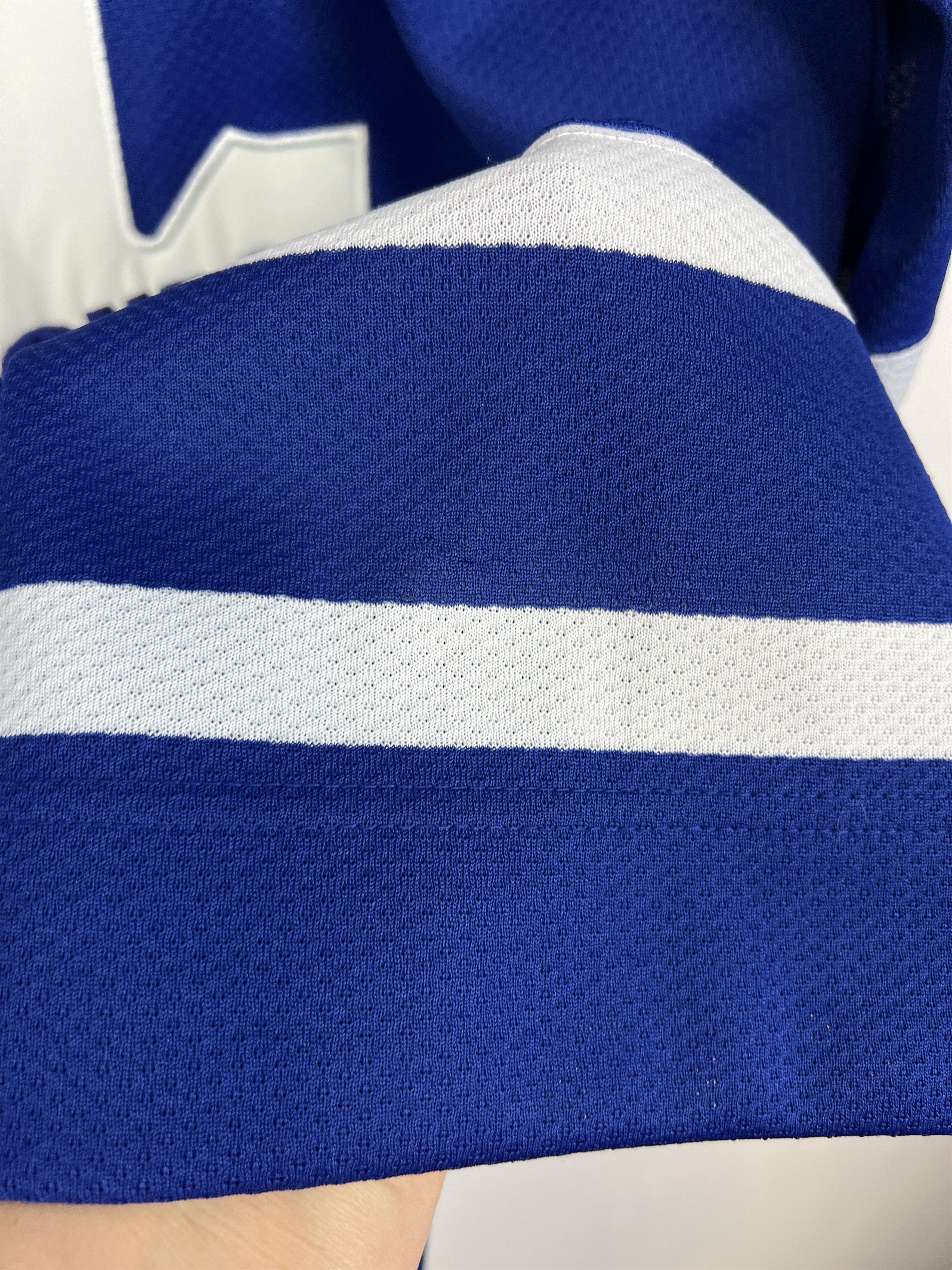 Starter Vintage 90's Toronto Maple Leafs Long Sleeve Jersey Trikot Size US M / EU 48-50 / 2 - 6 Thumbnail