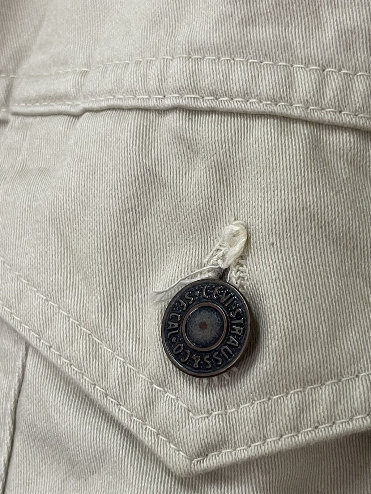 Levi's VINTAGE LEVI’S DENIM JACKET MADE IN JAPAN Size US M / EU 48-50 / 2 - 5 Thumbnail