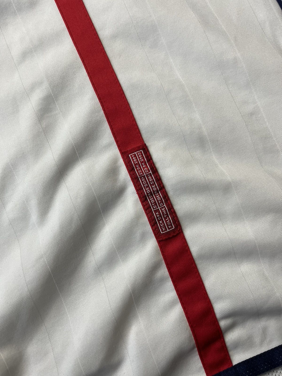 Umbro Vintage England Football Team 2001 White Home Shirt Umbro Size US XL / EU 56 / 4 - 19 Thumbnail