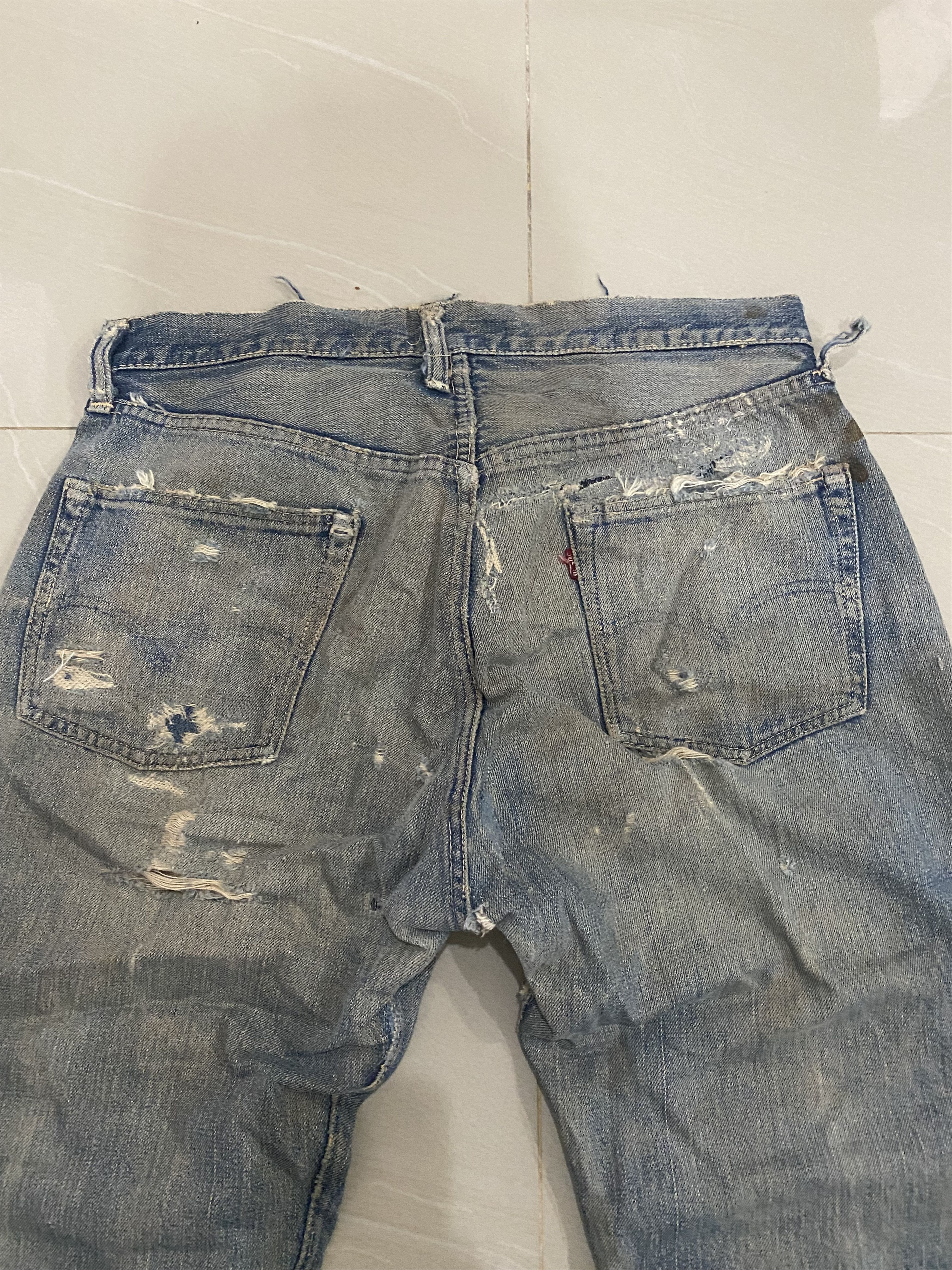 Levi's Rare 50s Levis 501 Big E Distressed Collector's Size US 33 - 6 Thumbnail