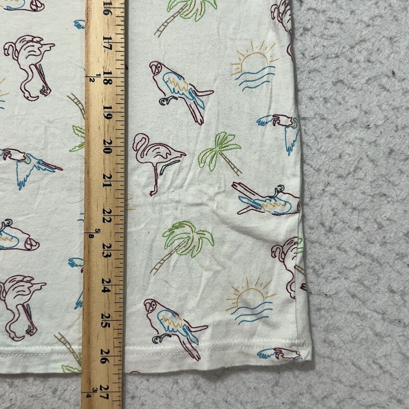 Other Arizona Medium Parrots Flamingos Beach Pattern Graphic Tee Size US M / EU 48-50 / 2 - 8 Thumbnail