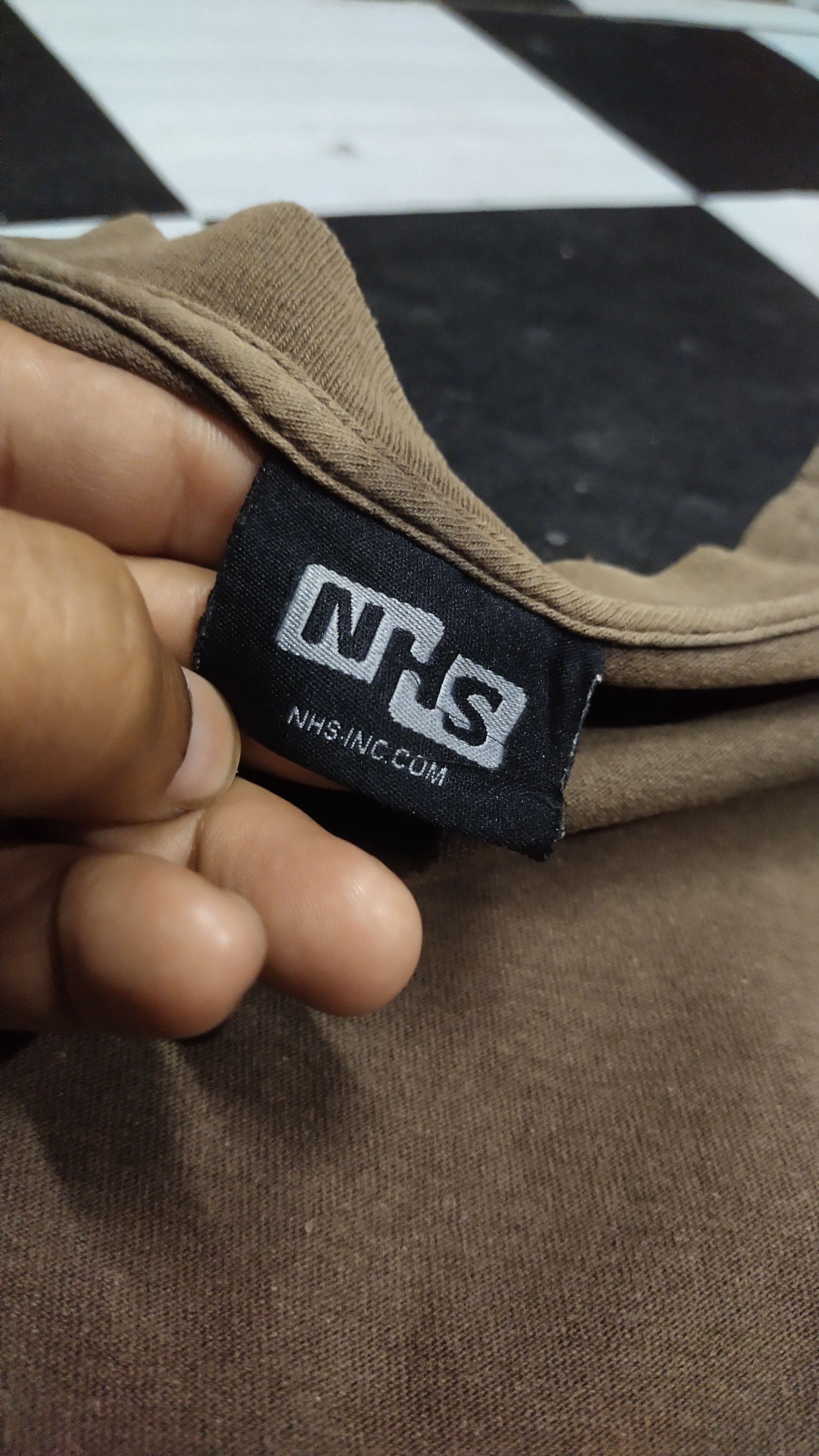 Vintage VINTAGE X SKATEBOARD NHS X SANTA CRUZ TEE Size US M / EU 48-50 / 2 - 4 Thumbnail