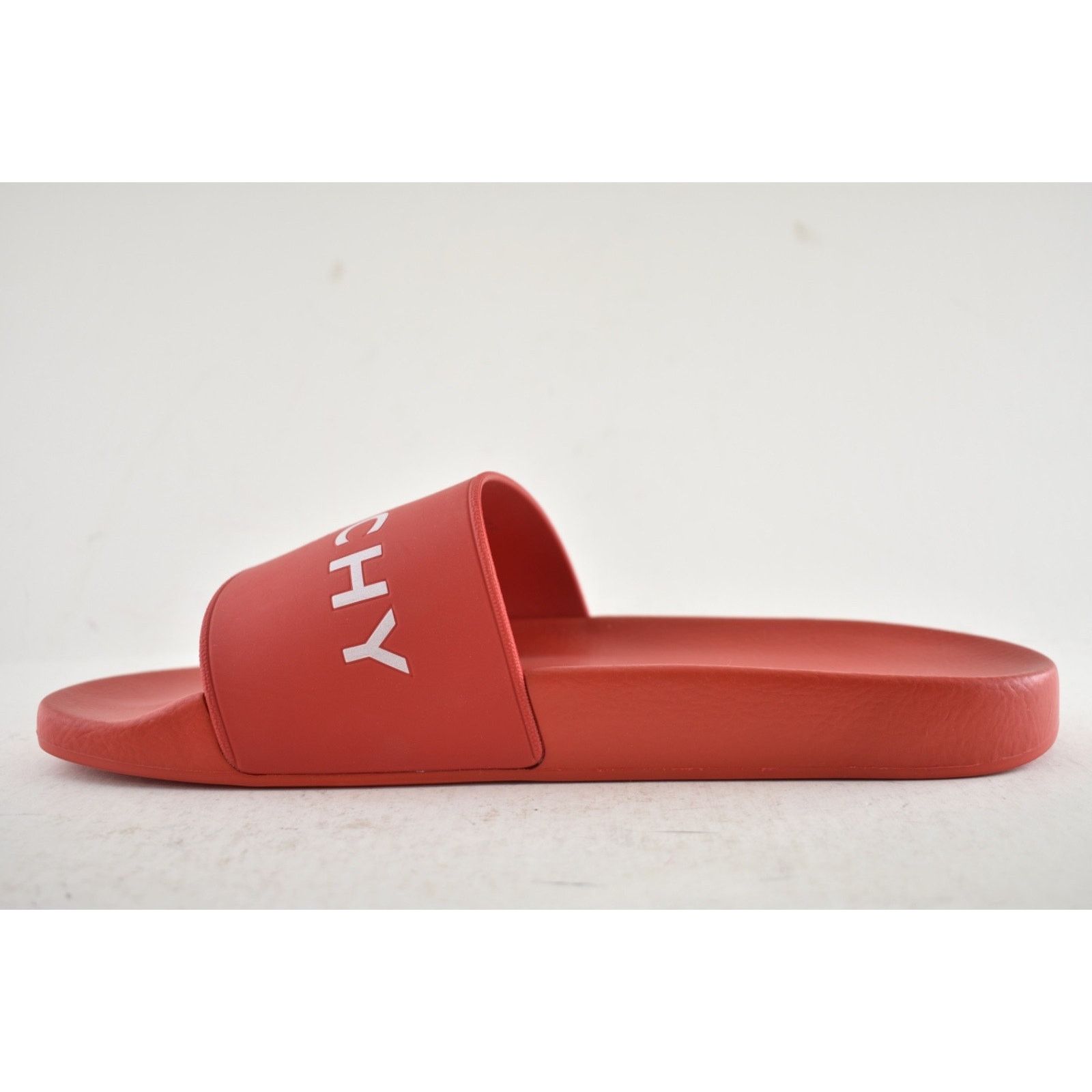 Givenchy Givenchy Paris Red White Logo Rubber Pool Slide Sandal 44 11 Size US 11 / EU 44 - 8 Thumbnail
