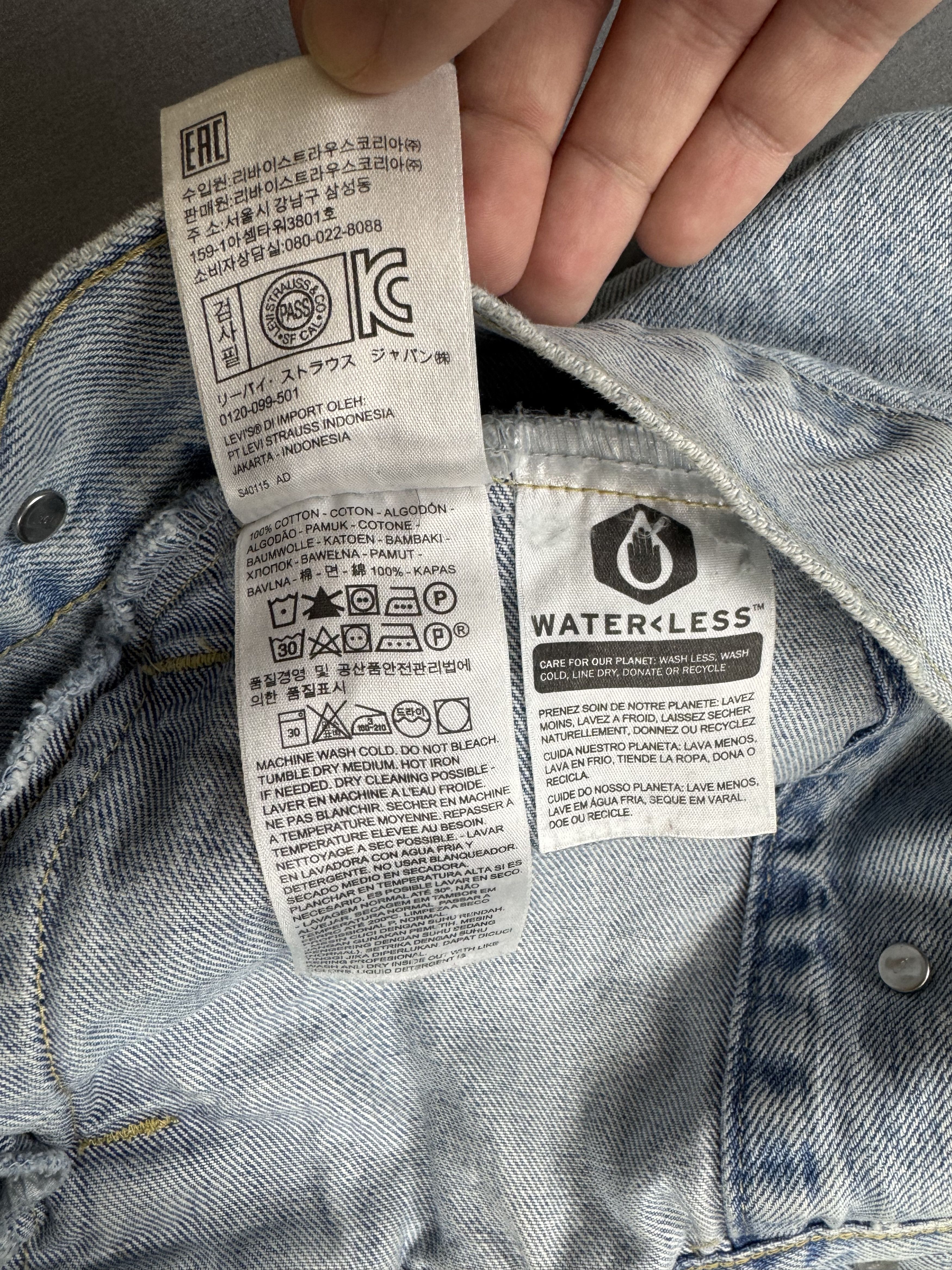 Levi's Levi's Premium Denim Trucker Jacket Distressed Light Wash Size S / US 4 / IT 40 - 5 Thumbnail