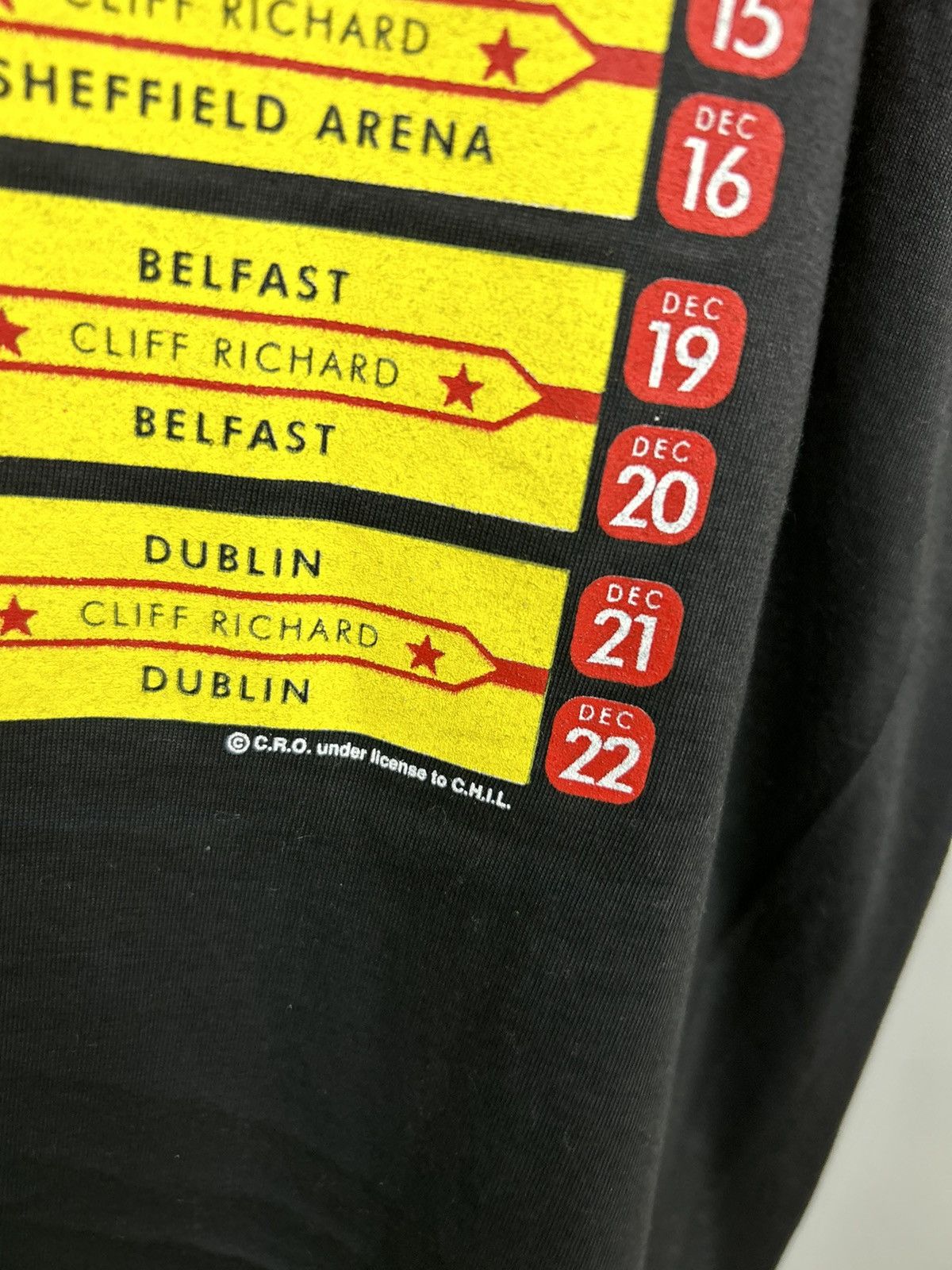 Band Tees × Vintage Vintage 90s Cliff Richard The Hit List Tour 1994 T shirt Size US L / EU 52-54 / 3 - 12 Thumbnail