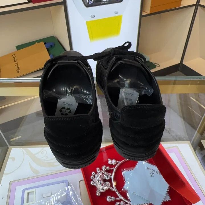 Louis Vuitton Louis Vuitton Black Casual Round Toe Sneakers -2508 Size US 5 / EU 37 - 3 Thumbnail