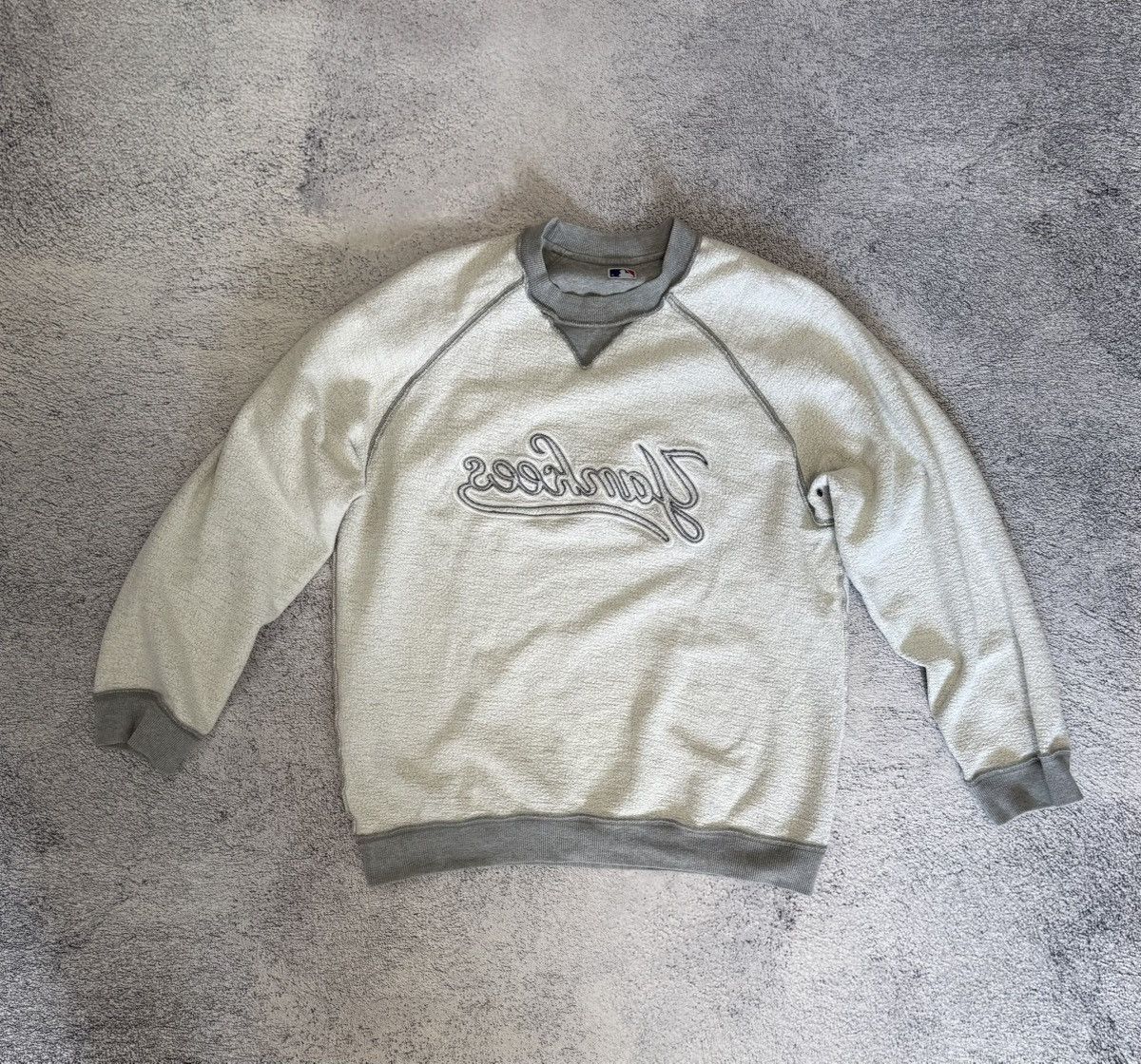 Adidas Vintage Adidas Yankees Sweatshirt MLB Spellout Logo Mens L Size US L / EU 52-54 / 3 - 10 Thumbnail