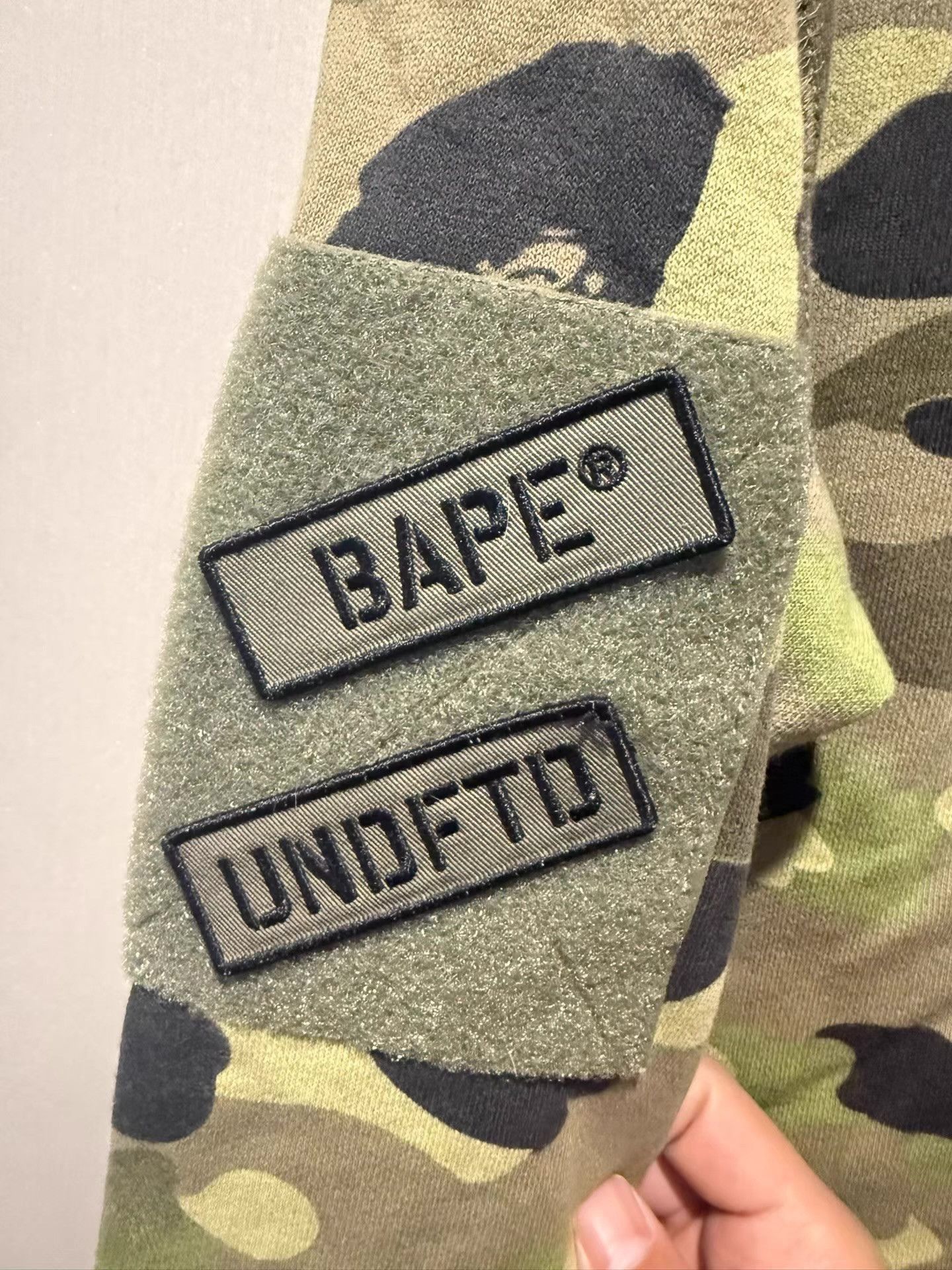 Bape Multi Camo Zip-Up Hoodie Size US L / EU 52-54 / 3 - 4 Thumbnail