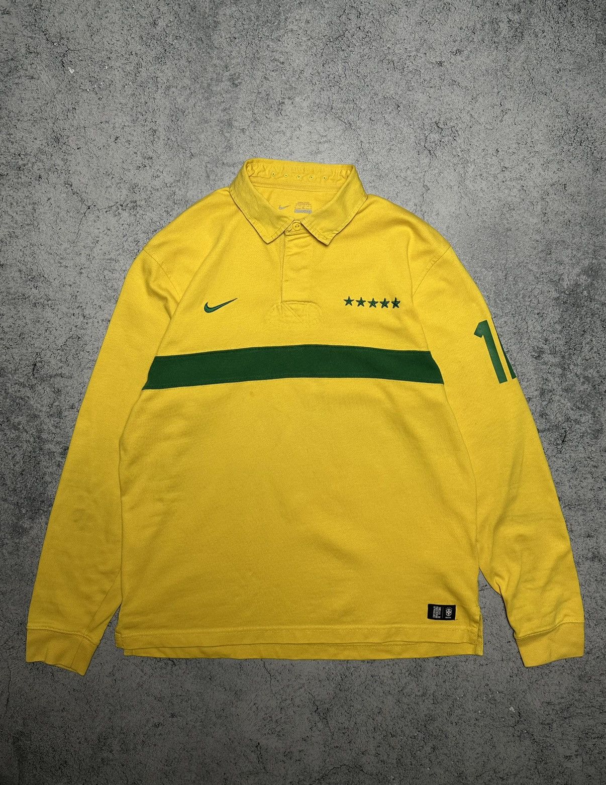 Nike Vintage Nike Brazil #10 Rugby Polo Long Sleeve Shirt Size US L / EU 52-54 / 3 - 1 Thumbnail
