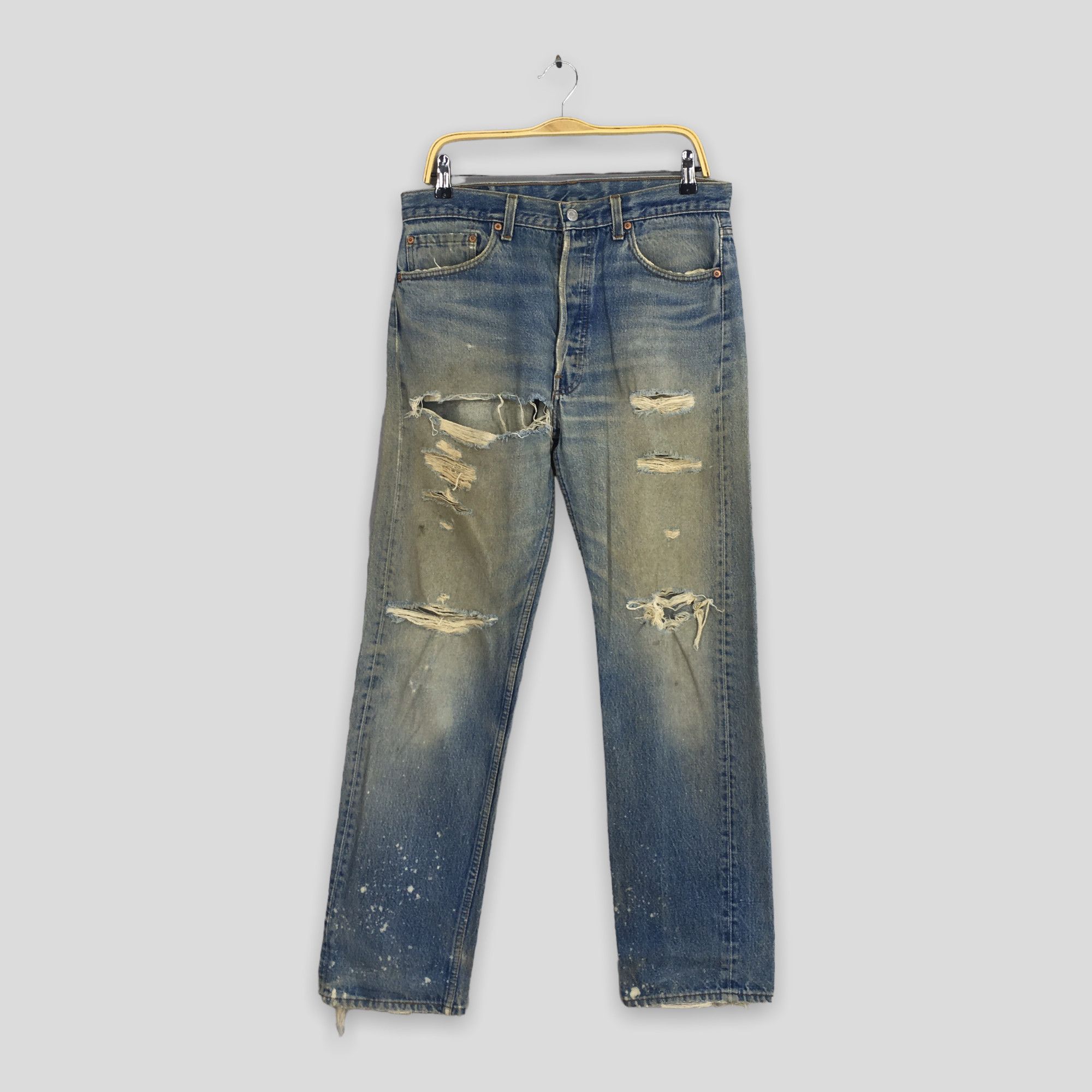 image of Size 32X31 Vintage 1980S Levi's 501 Distressed Jeans in Blue, Men's