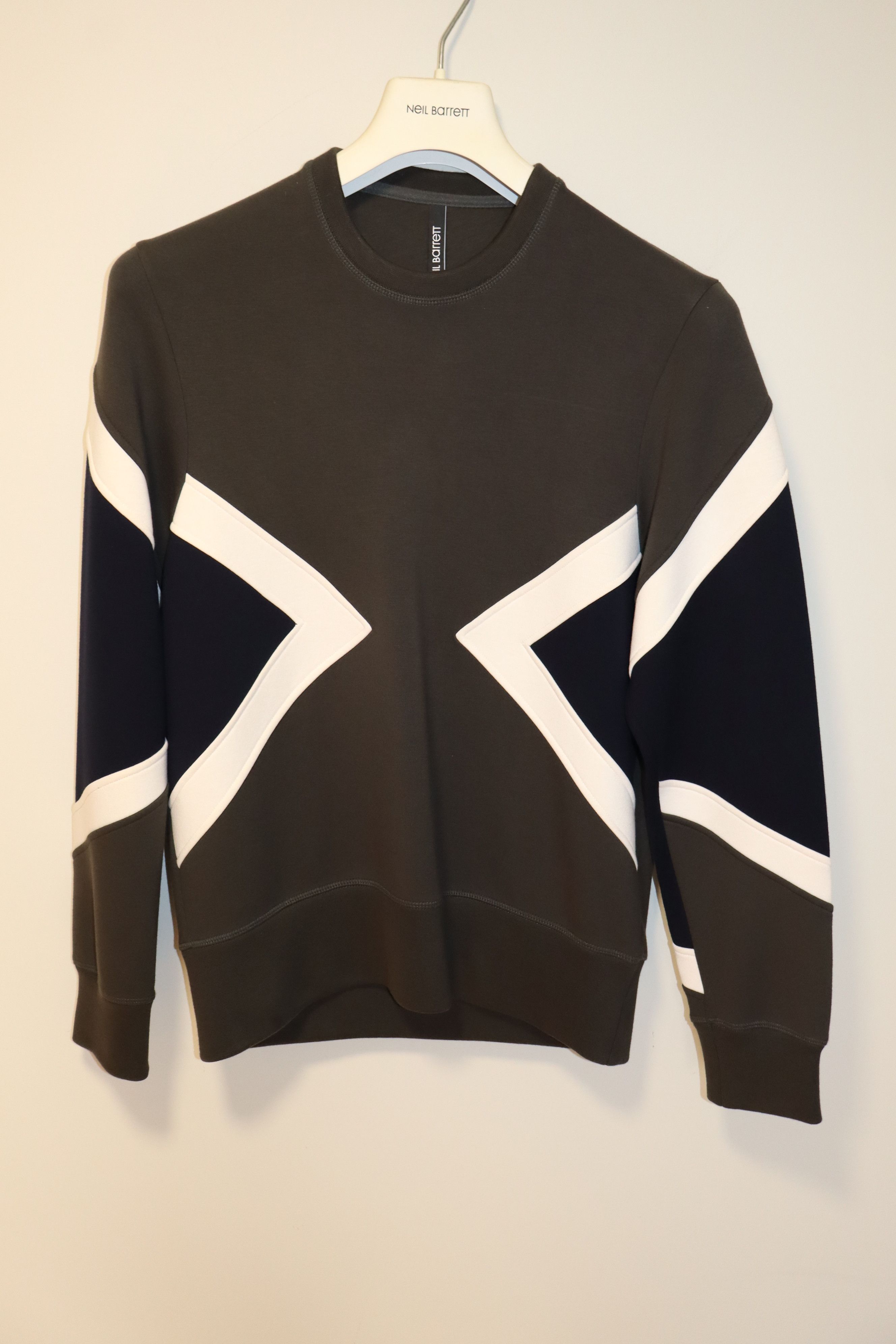 Neil Barrett Modernist neoprene sweatshirt Size US XS / EU 42 / 0 - 1 Thumbnail