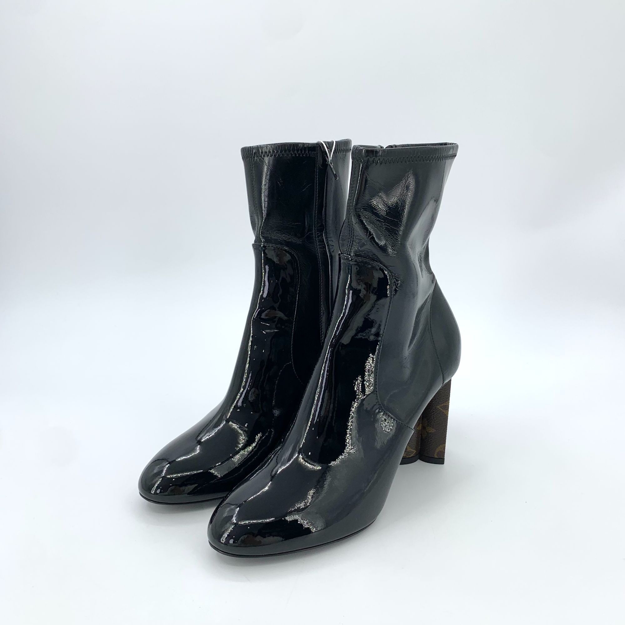 Louis Vuitton Louis Vuitton Black Patent Leather High Heel Ankle Boots Siz Size US 9 / IT 39 - 1 Thumbnail