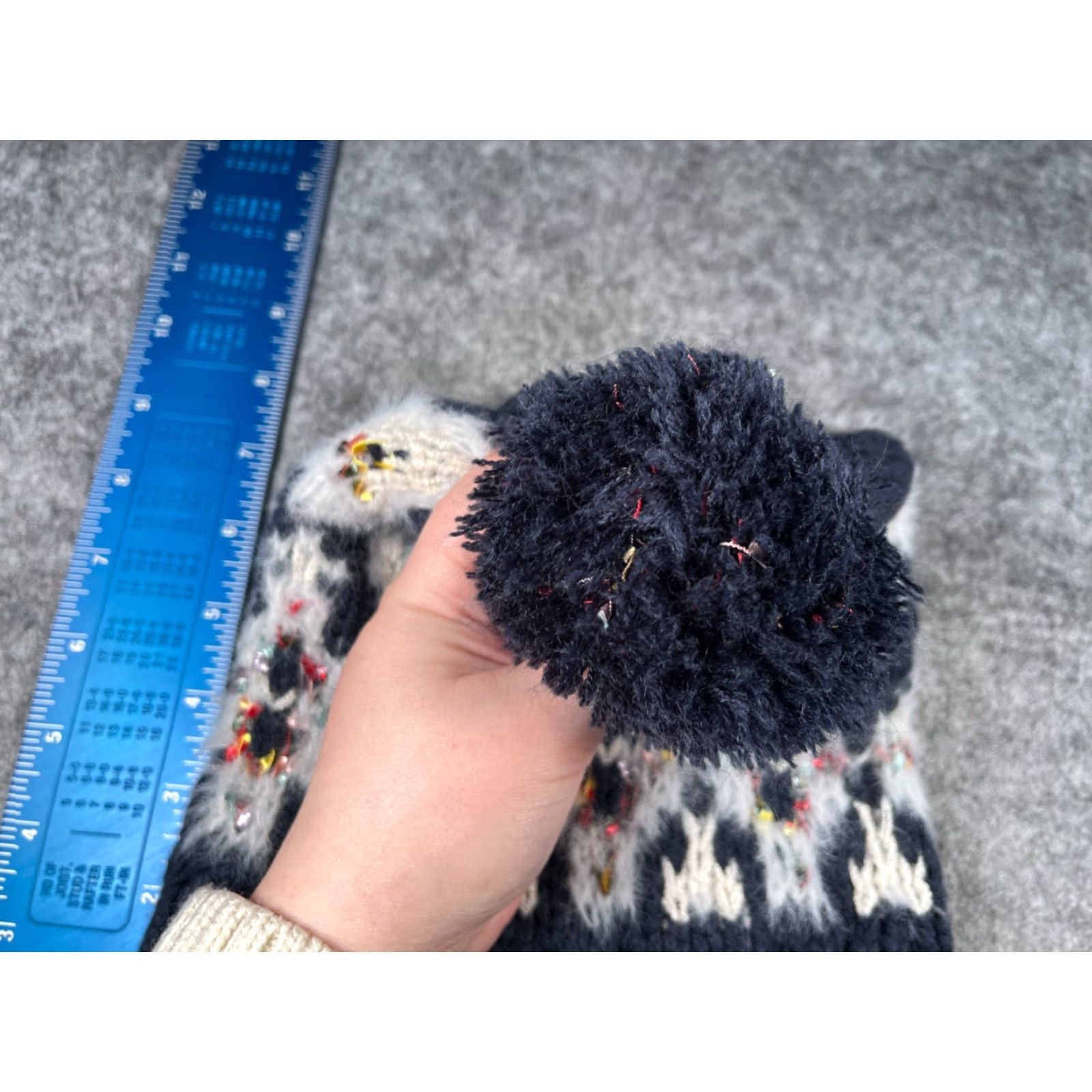 Vintage Maurices Beanie Hat Women One Size Blue Geometric Knit 100% Acrylic Pom Beanie Size ONE SIZE - 3 Thumbnail