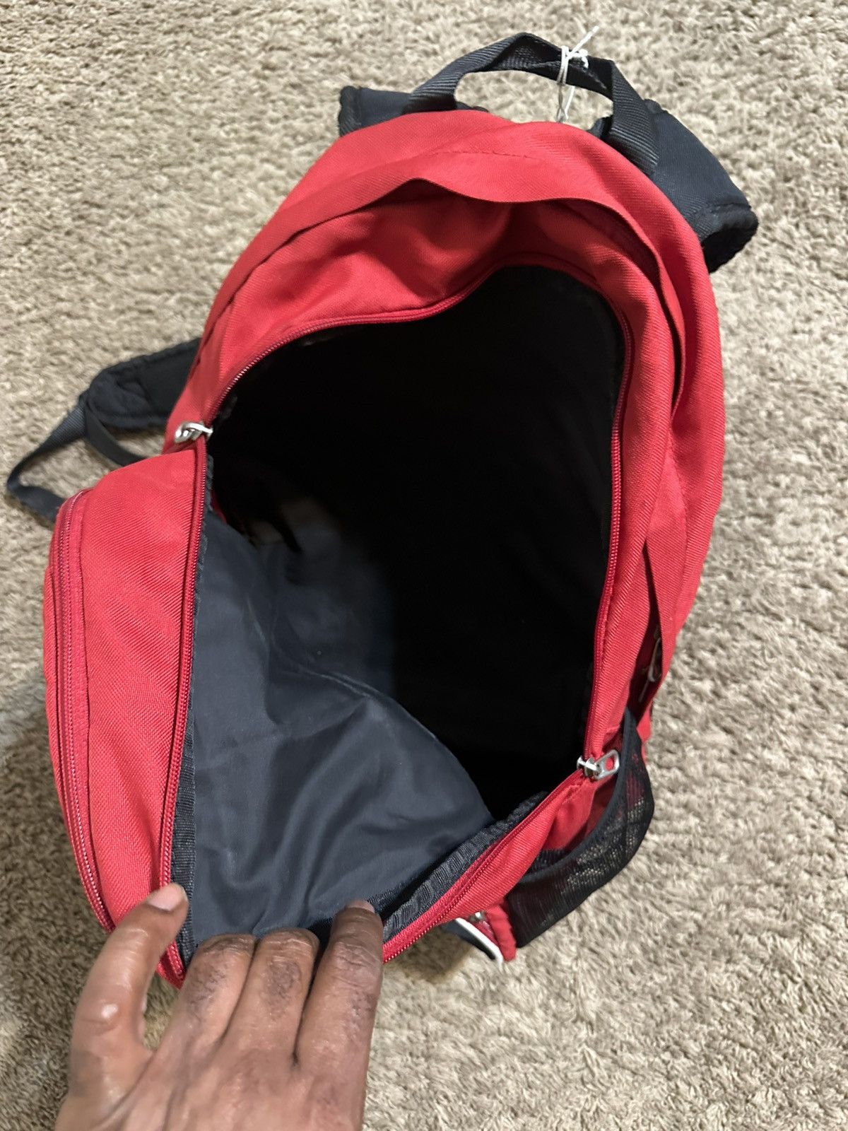 Nike Vintage Nike sportswear “red & black” backpack 00s Size ONE SIZE - 2 Thumbnail